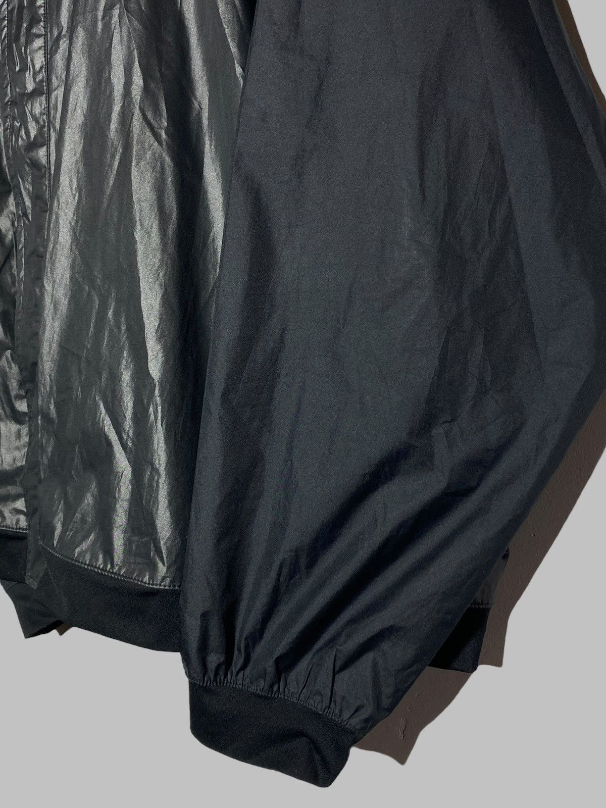 Nike 🔥 NIKE BLACK NYLON WINDBREAKER BOMBER Y2K TECH RUNNER VIBES Size US XL / EU 56 / 4 - 5 Thumbnail