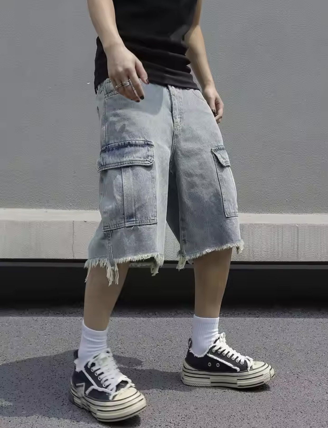 Denime × Jean Loose Casual Elastic Waist Large Pocket Cargo Jeans Shorts Size US 34 / EU 50 - 5 Thumbnail