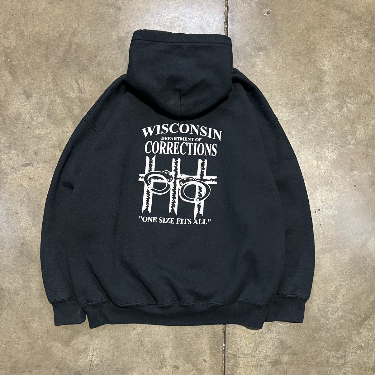 Vintage Wisconsin Department of Corrections Police Hoodie Hand Cuffs Size US L / EU 52-54 / 3 - 1 Thumbnail
