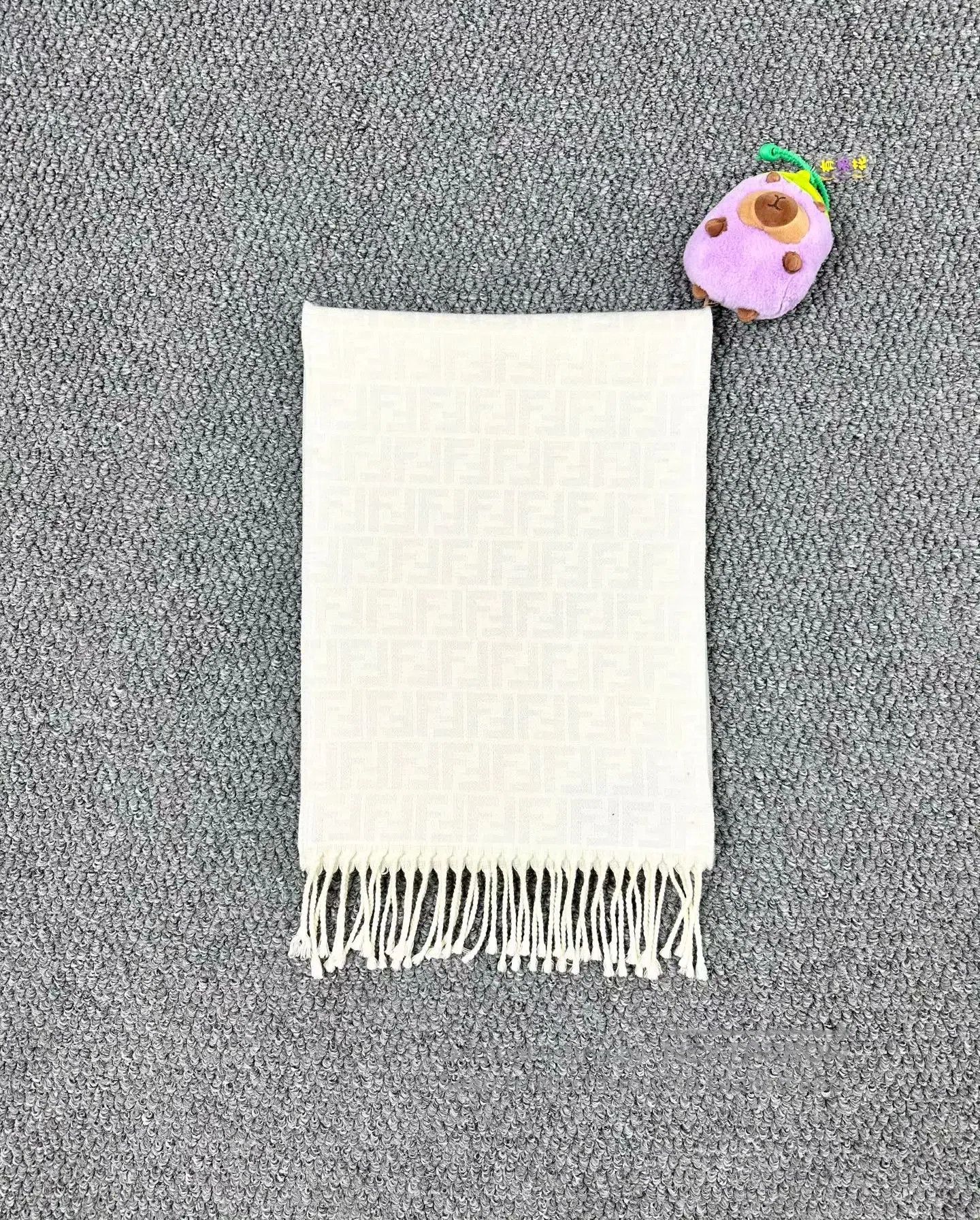 Fendi FENDI White All-over Cashmere Fringe Scarf| Size ONE SIZE - 3 Thumbnail