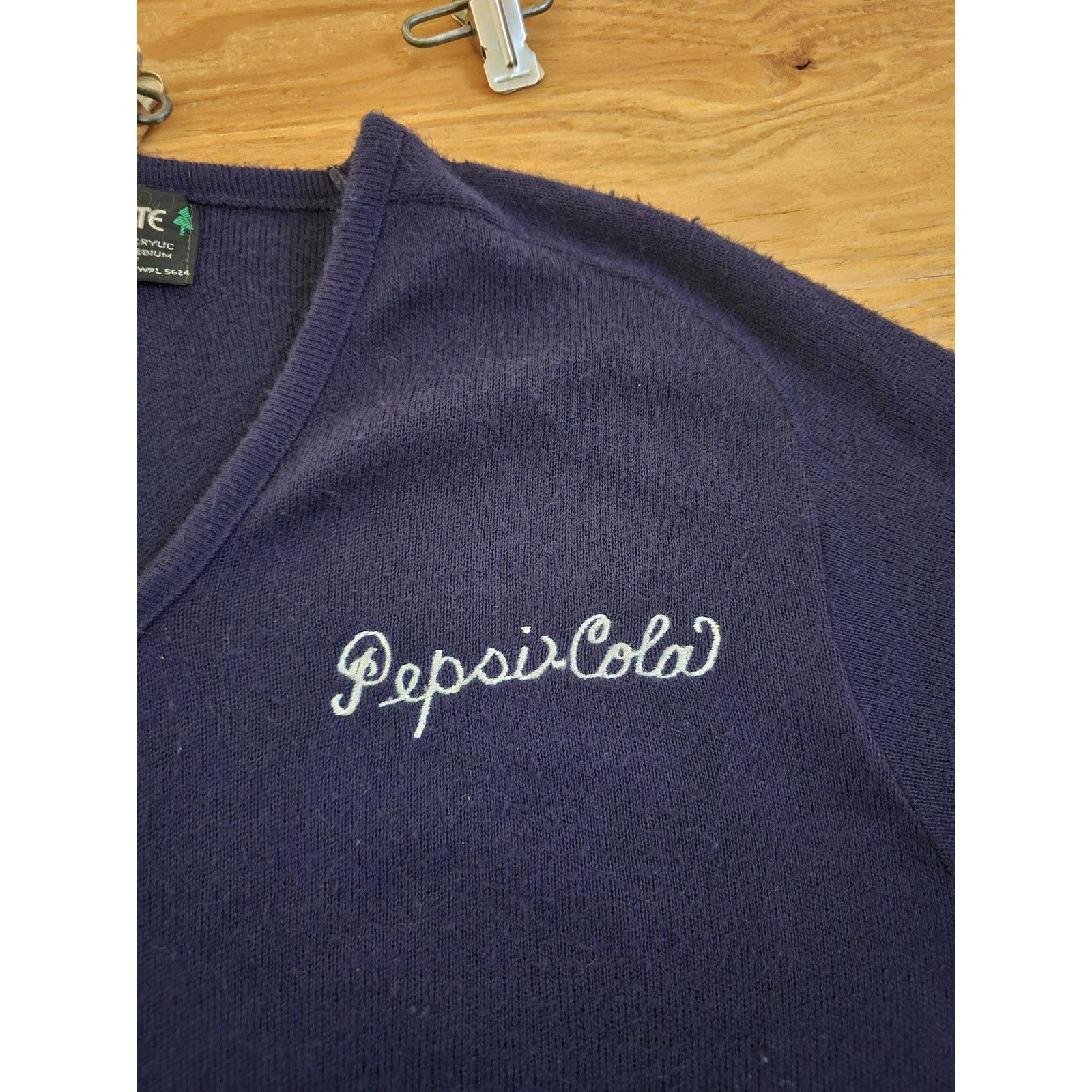 Other PEPSI COLA V-Neck Sweater Orlon, Blue Embroidered Sz L 1970s Size US L / EU 52-54 / 3 - 4 Thumbnail