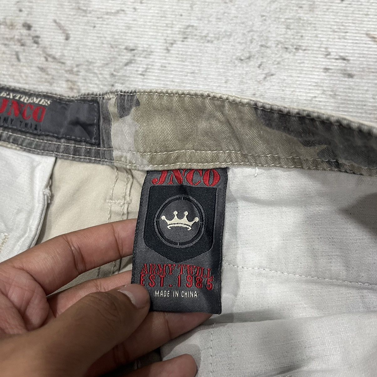 JNCO Rare‼️ Y2K JNCO Monster Skate Bordir Logo Size US 32 / EU 48 - 9 Thumbnail