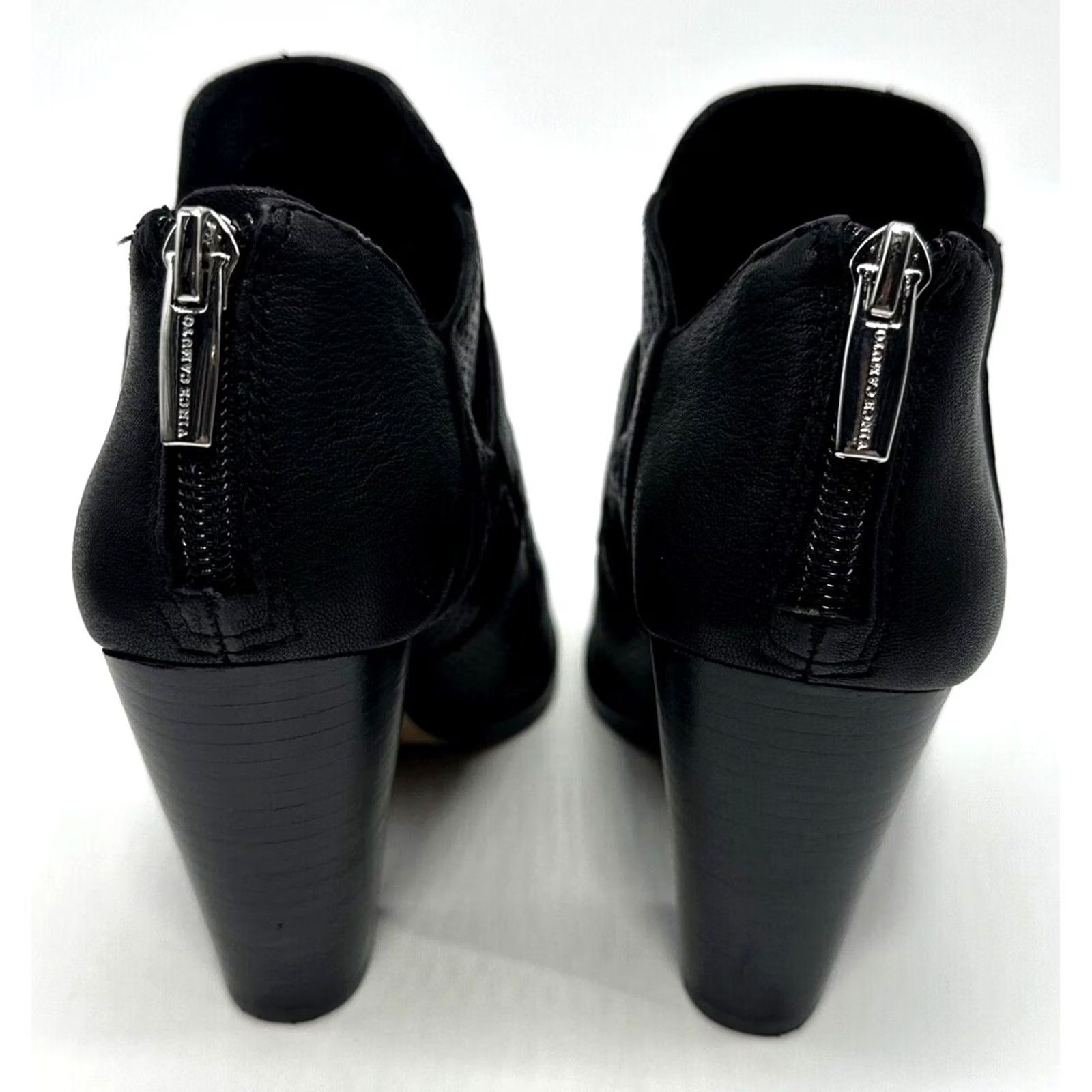 Vince Camuto Vince Camuto Levana Booties Back Zip Leather M Womens Size 7 Heeled Block Ankle Black Geometric Vintage: No Size US 7 / IT 37 - 5 Thumbnail