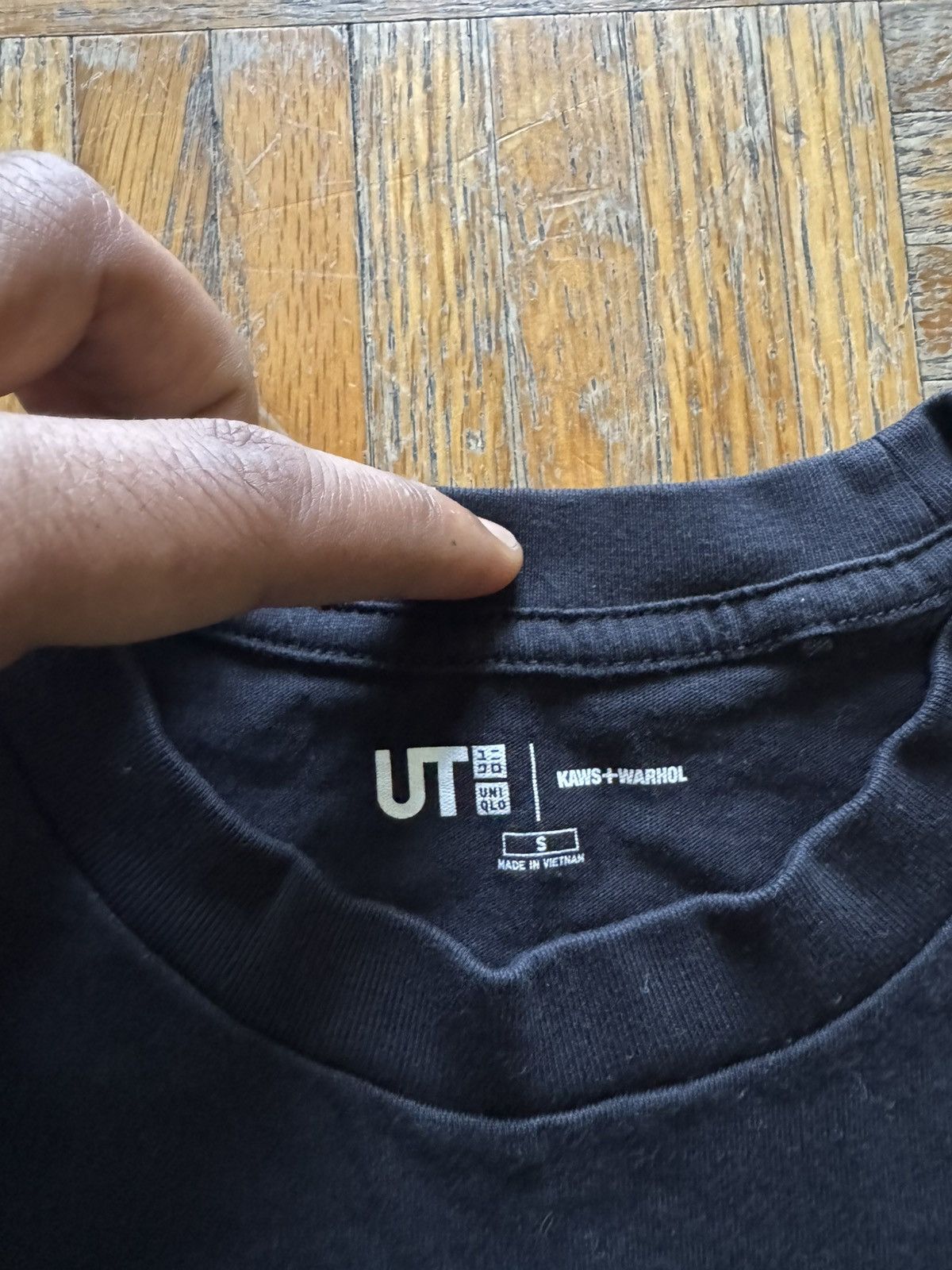 Andy Warhol × Kaws × Uniqlo Uniqlo x Kaws + Warhol Size US S / EU 44-46 / 1 - 2 Thumbnail