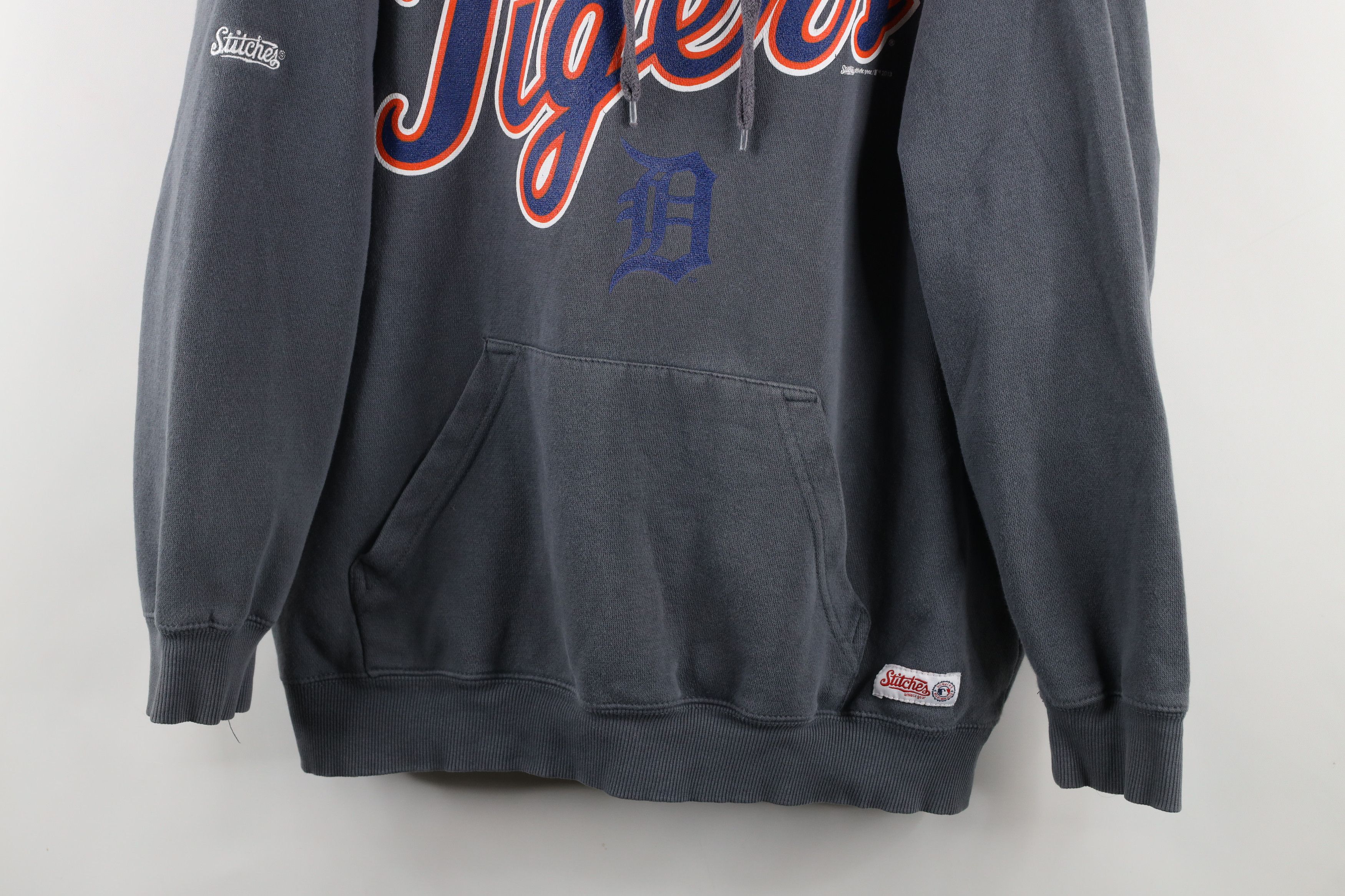 Vintage Vintage Y2K Out Detroit Tigers Baseball Hoodie Sweatshirt Size US XL / EU 56 / 4 - 3 Thumbnail