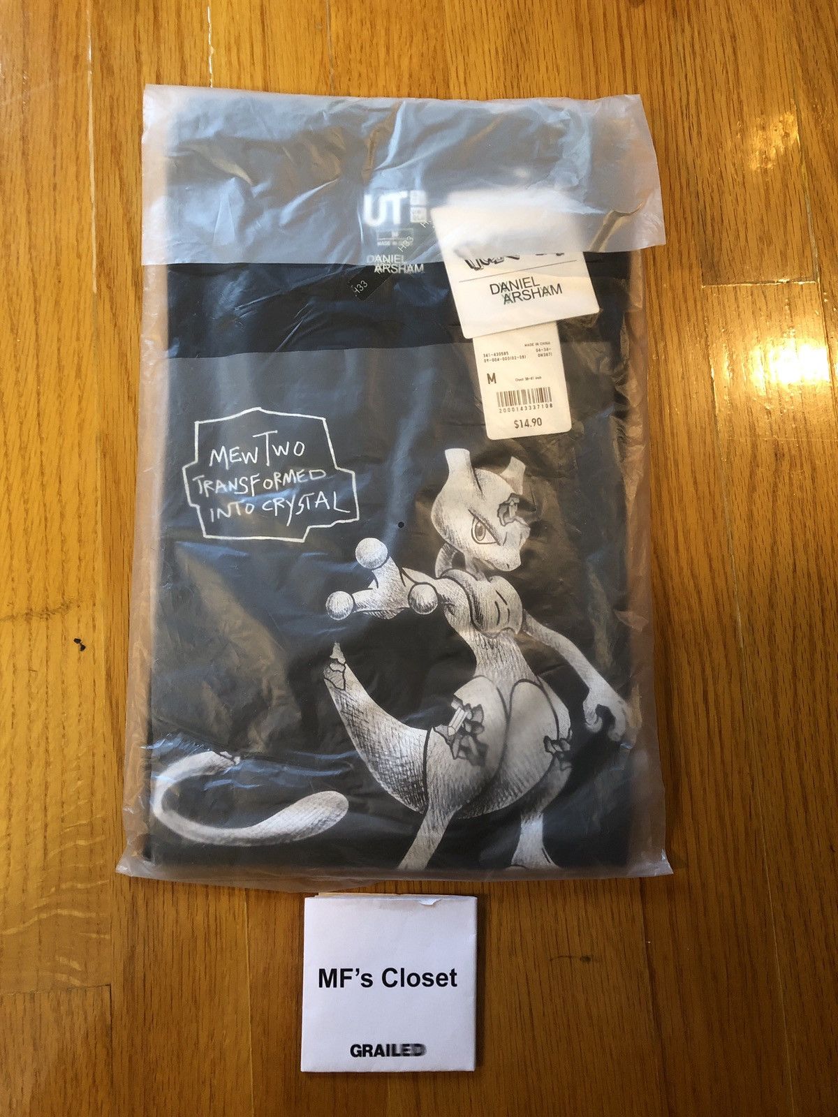 Daniel Arsham × Pokemon × Uniqlo Daniel Arsham x Pokemon x Uniqlo Crystal MewTwo Tee Black M Size US M / EU 48-50 / 2 - 1 Thumbnail