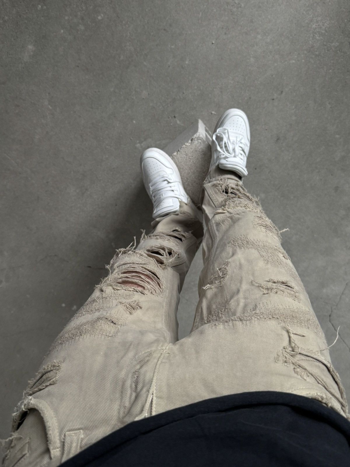 Dolce & Gabbana 2004 Dolce&Gabbana Distressed Ripped Jeans Size US 29 - 18 Thumbnail