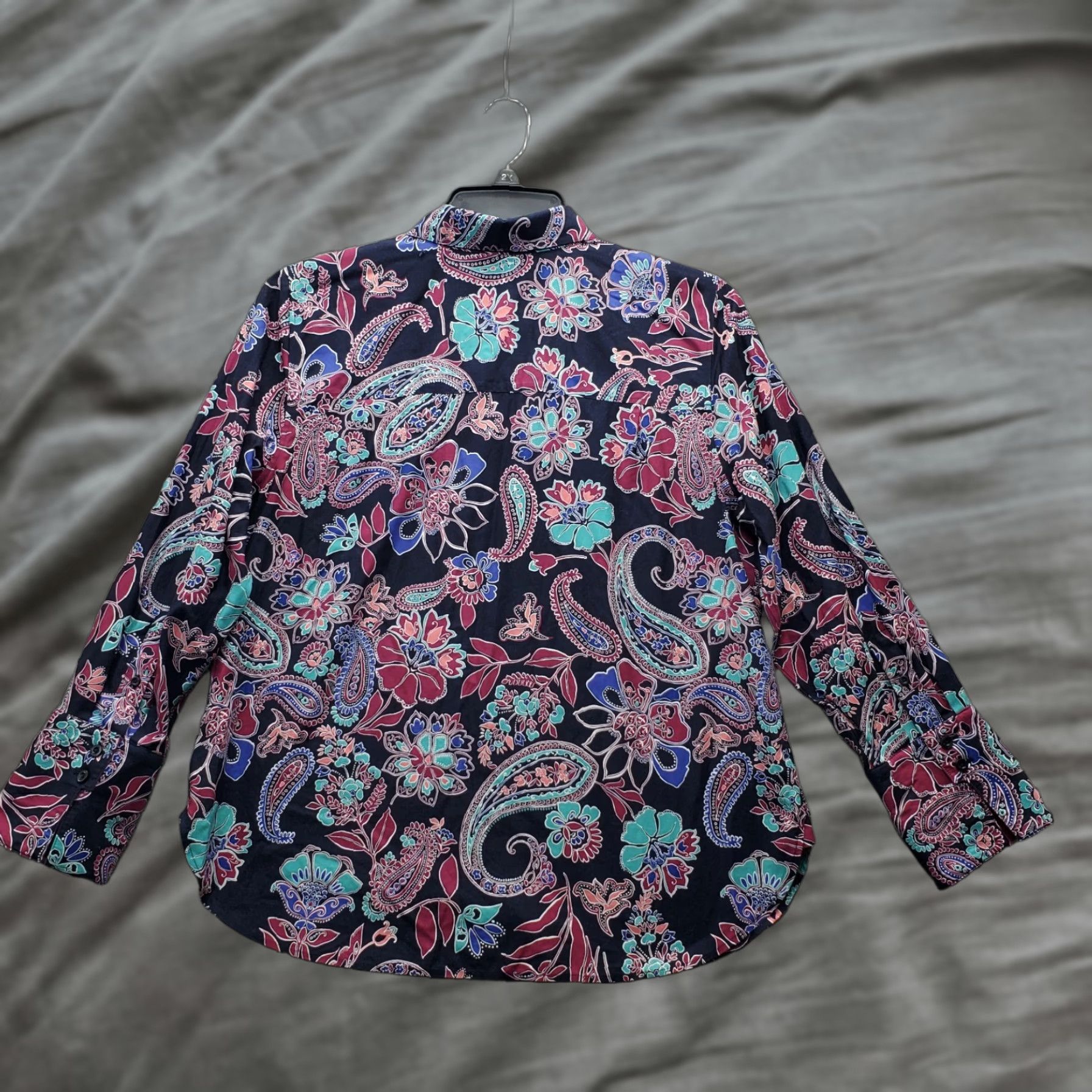 Vintage Chico's Shirt Top Womens L Multi Paisley Cotton Long Sleeve Collared Button-Up Shirt Size L / US 10 / IT 46 - 1 Thumbnail