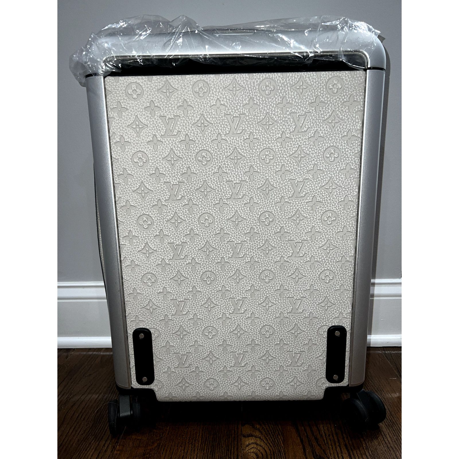 Louis Vuitton Louis Vuitton Leather Cabin Rolling Luggage Travel Bag Size ONE SIZE - 8 Thumbnail
