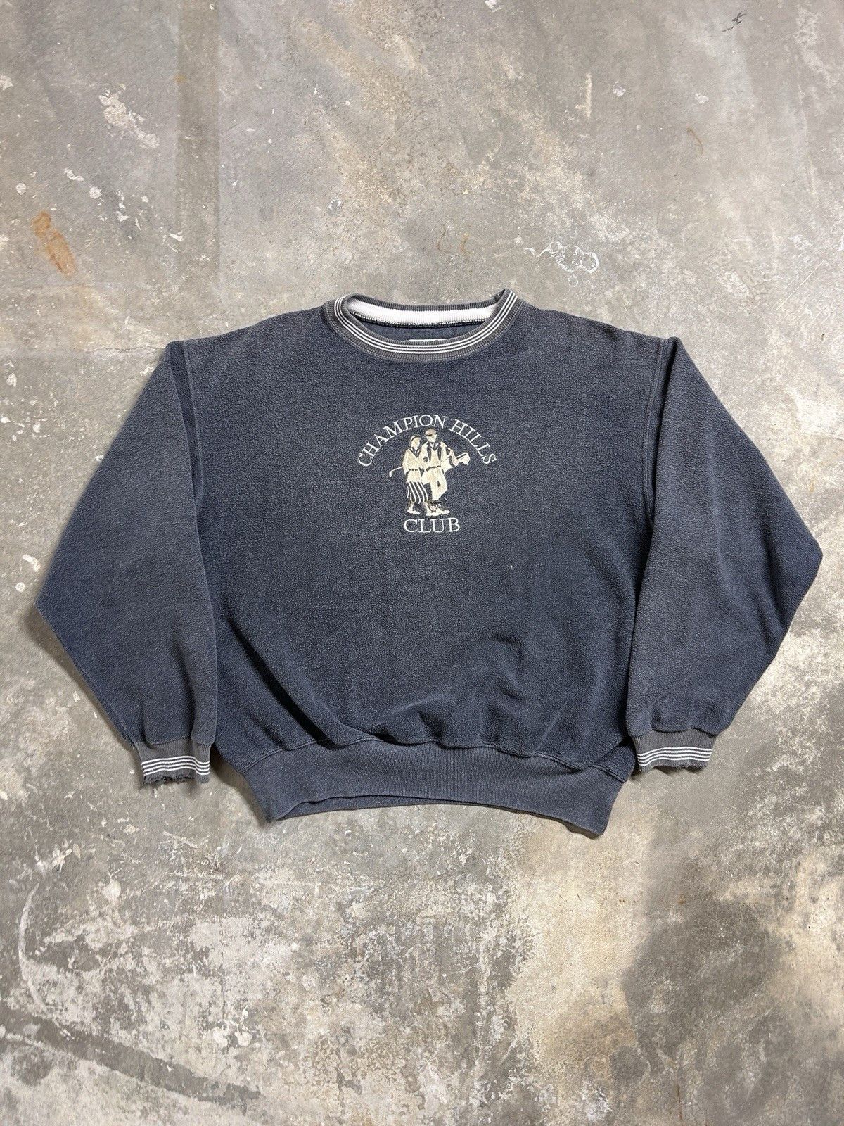 Vintage Vintage 90’s Champion Hills Club Sweatshirt Size Medium Size US M / EU 48-50 / 2 - 1 Thumbnail