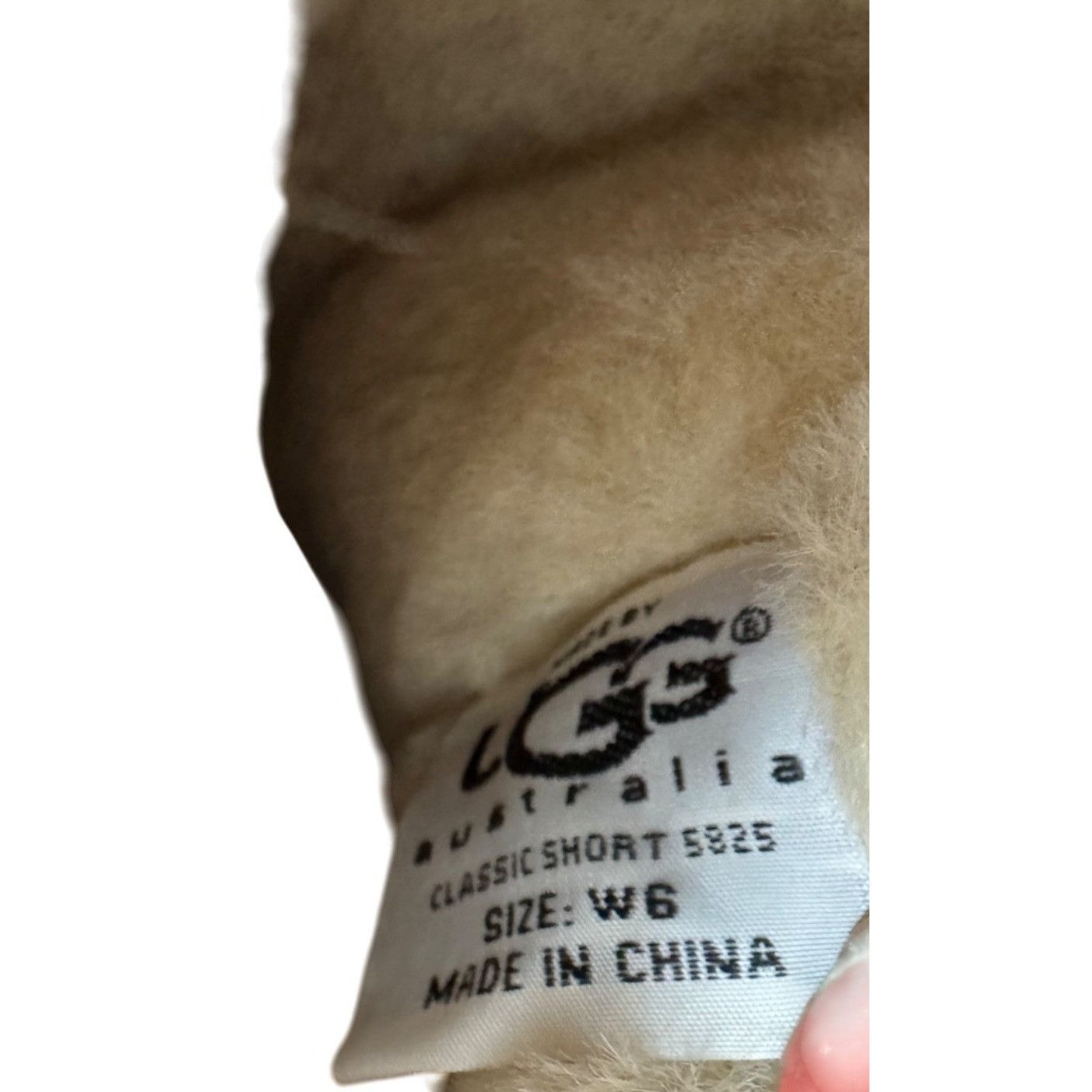 Ugg NEW Ugg Australia Women's Classic Short Boots Chestnut Sheep Size US 6 / IT 36 - 10 Thumbnail