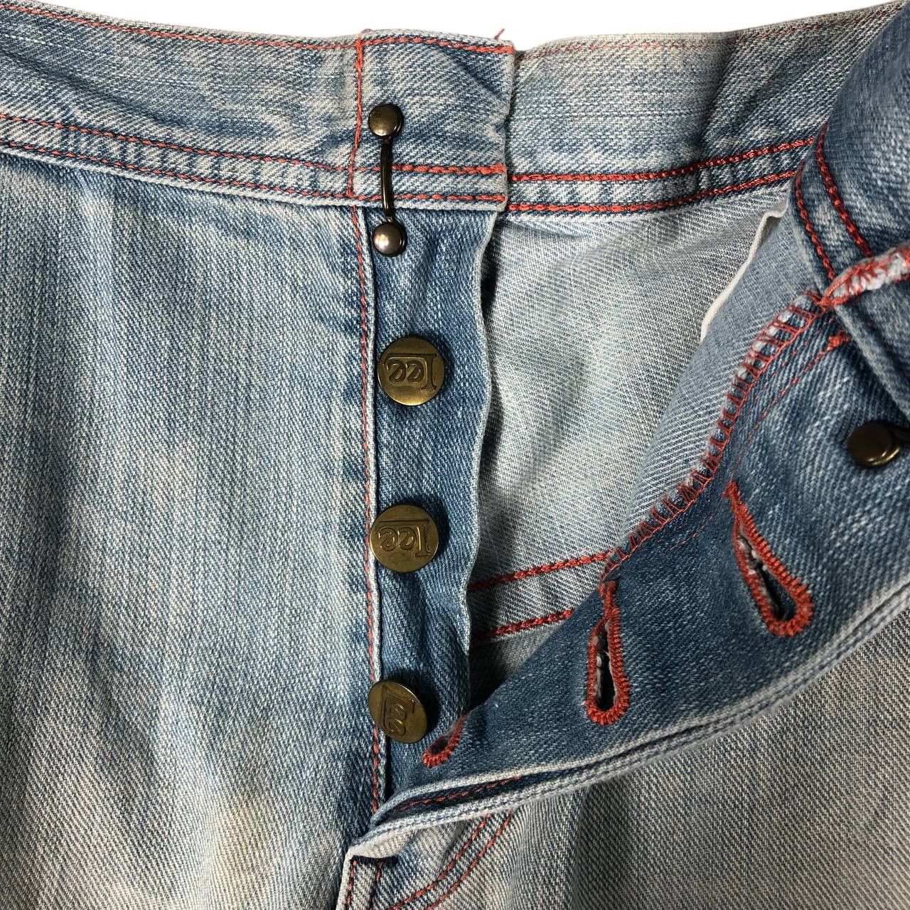 Lee Vintage Lee Distressed Light Wash Jeans Size US 38 / EU 54 - 6 Thumbnail