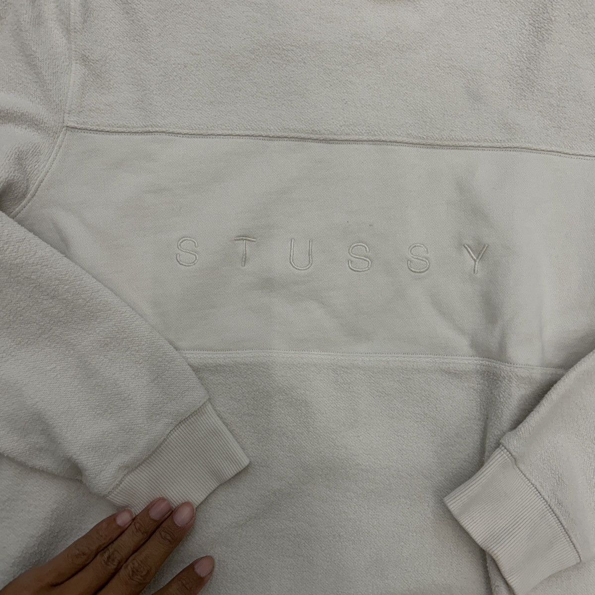 Stussy Cream white stussy sweater shirt Size US S / EU 44-46 / 1 - 3 Thumbnail