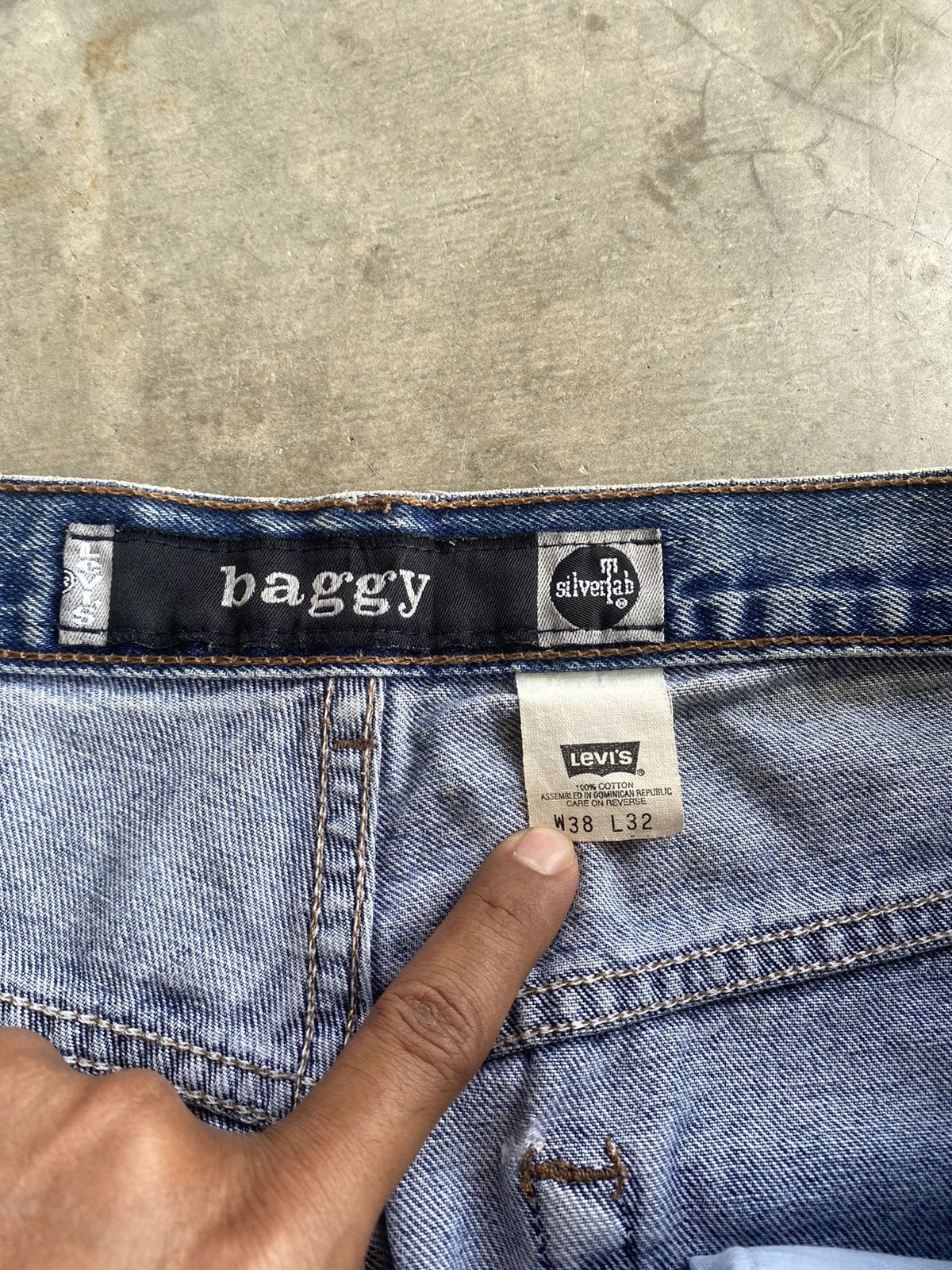 Levi's × Vintage Silver Tab Baggy Jeans Levis Vintage Denim Size US 38 / EU 54 - 11 Thumbnail