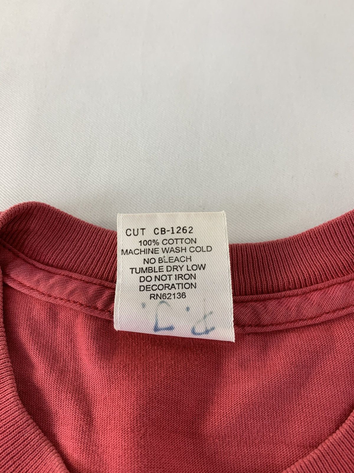 Guess 90s Guess Usa Crewneck Printed Tee Single Stich Size US S / EU 44-46 / 1 - 7 Thumbnail