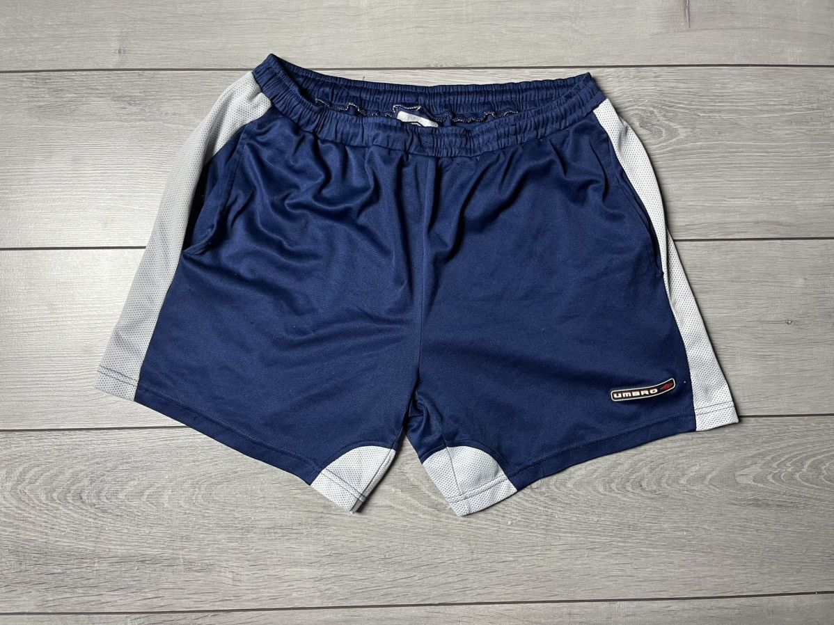 Umbro Vintage Umbro Shorts soccer size XLarge Size US 36 / EU 52 - 1 Thumbnail