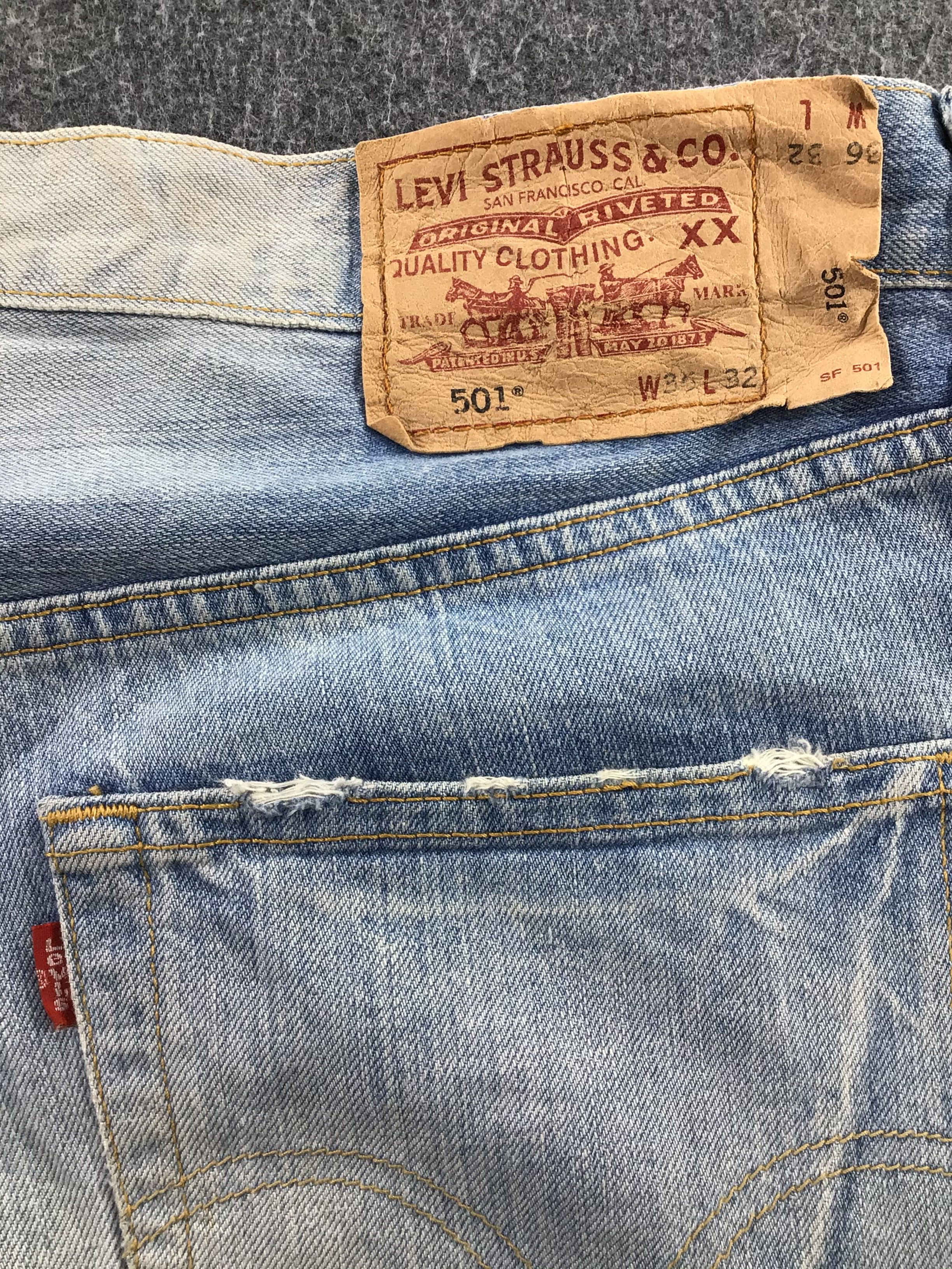 Vintage 90s Levis 501 Jeans-JM371