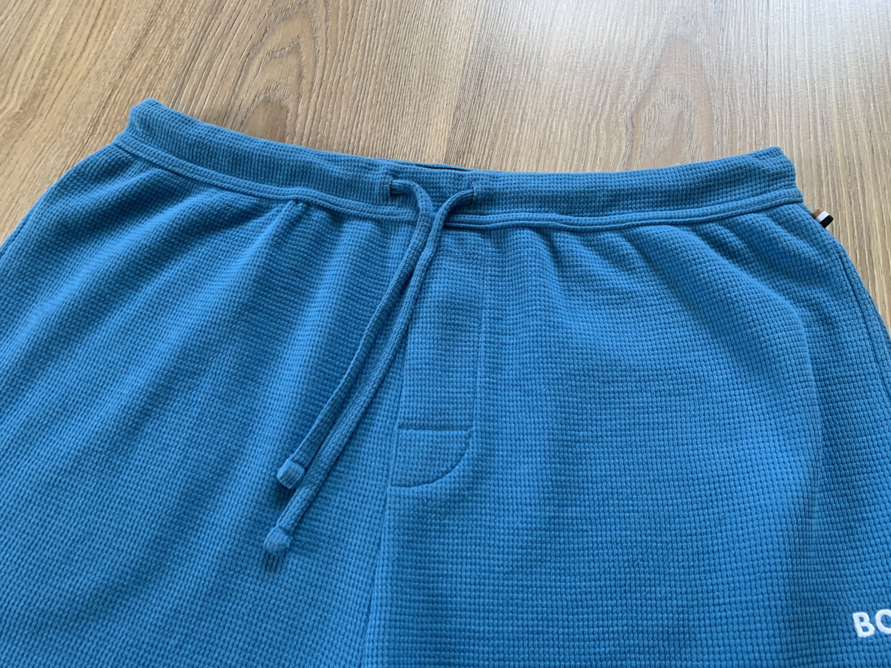 Hugo Boss Hugo Boss Cotton Light Blue Waffle Shorts Size US 34 / EU 50 - 4 Thumbnail