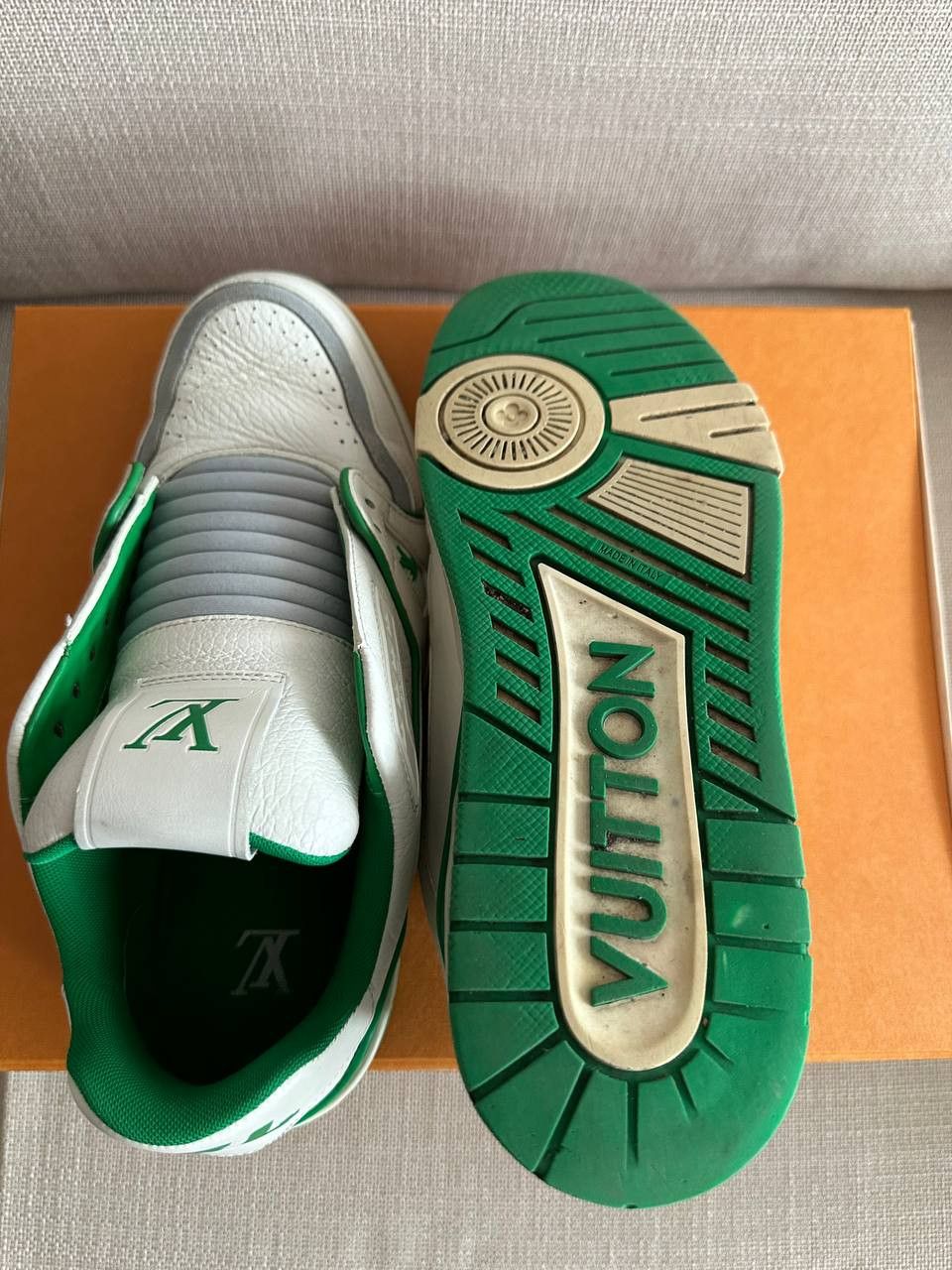 Louis Vuitton Louis Vuitton Trainer Signature White Green Size US 7.5 / EU 40-41 - 4 Thumbnail