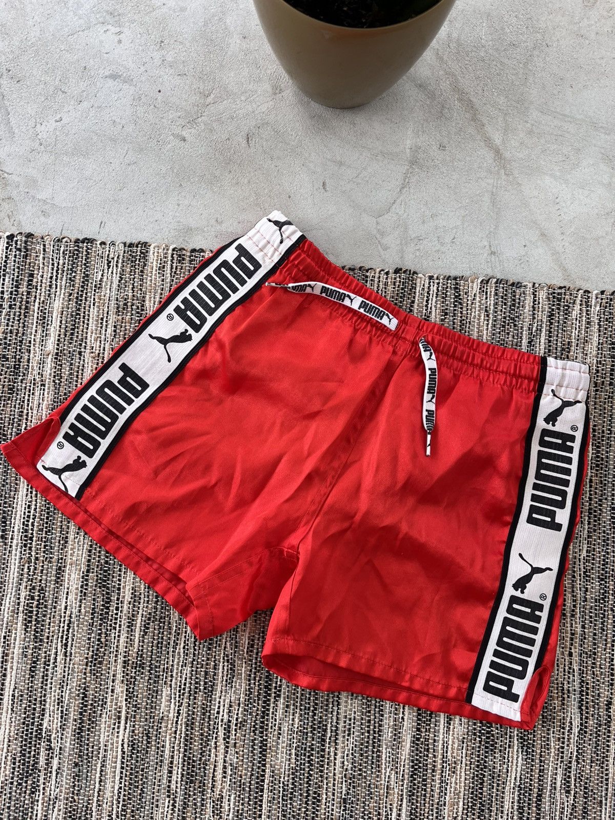 Puma × Vintage 00s Vintage Puma Nylon Short Red Boxer Y2K rare Size 24" / US 00 / IT 34 - 2 Thumbnail