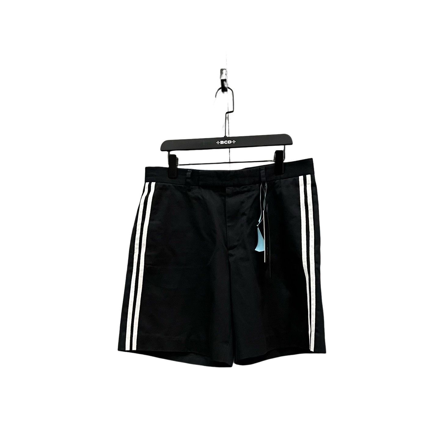 Gucci Gucci Side Stripe Shorts Size 50 Size US 34 / EU 50 - 1 Thumbnail