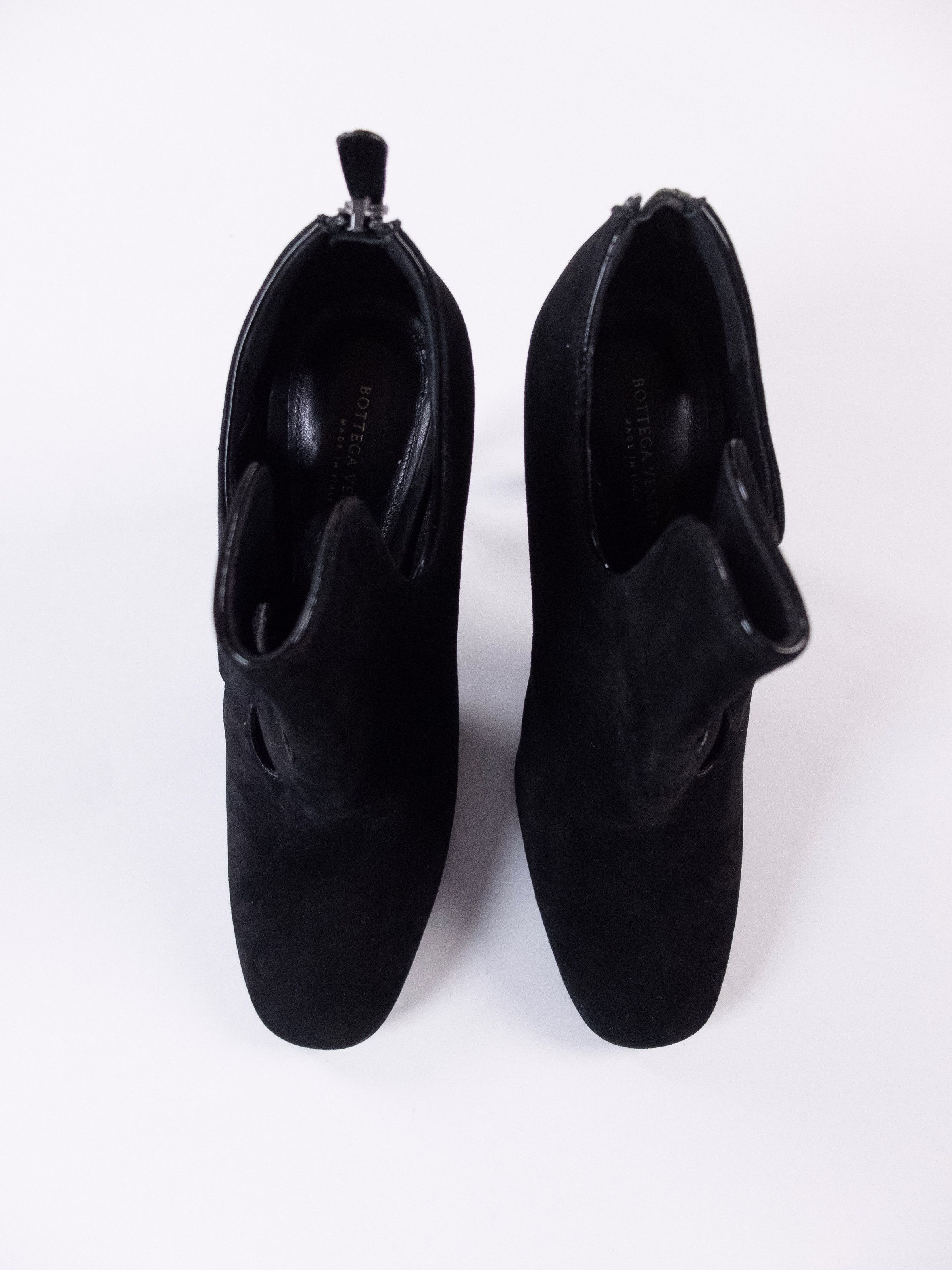Bottega Veneta BOTTEGA VENETA black suede cutout boots bootie 7.5 37.5 q Size US 7.5 / IT 37.5 - 2 Thumbnail