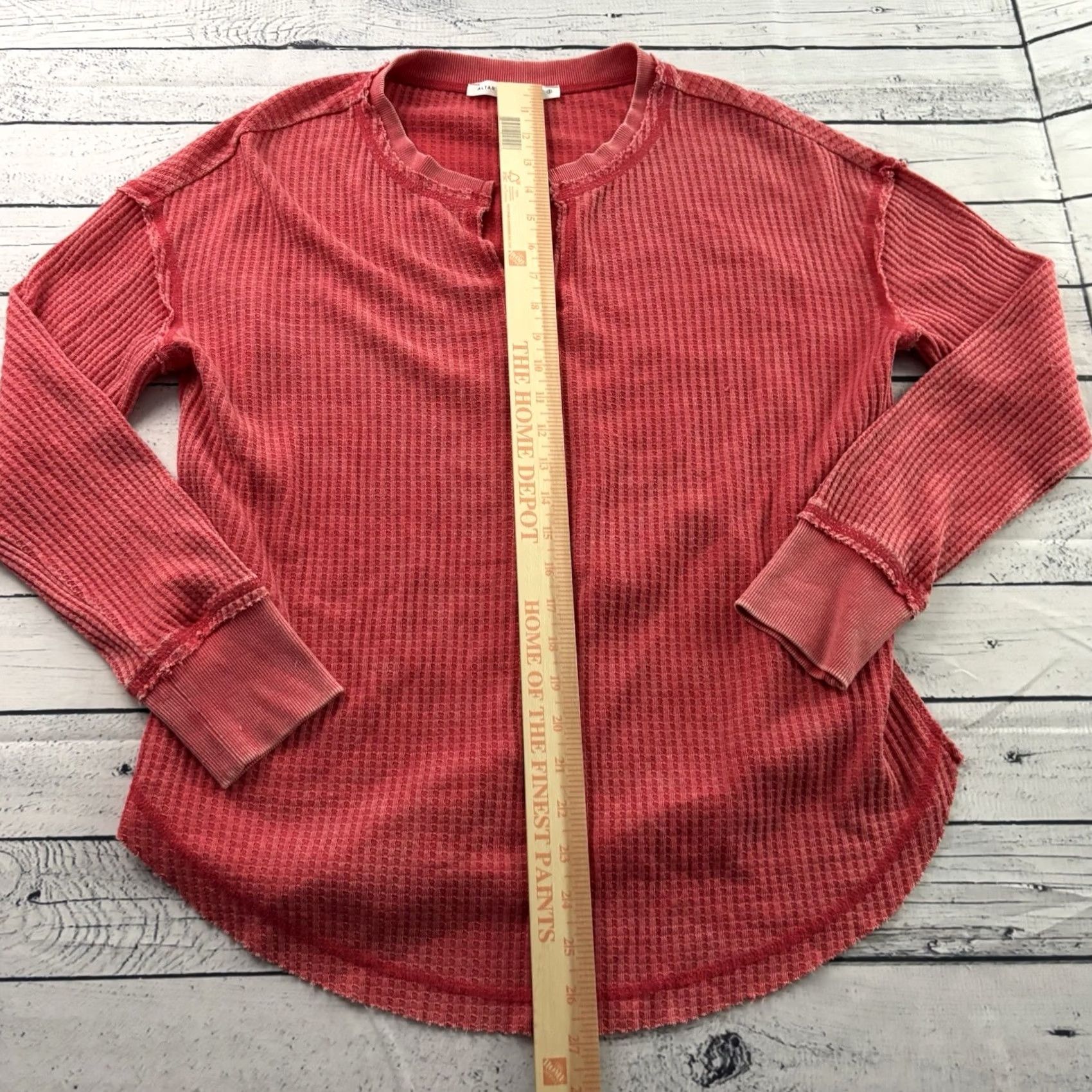 Vintage Altar'd State Oversized Distressed Long Sleeve Top Women's S Red Shirt Size S / US 4 / IT 40 - 3 Thumbnail