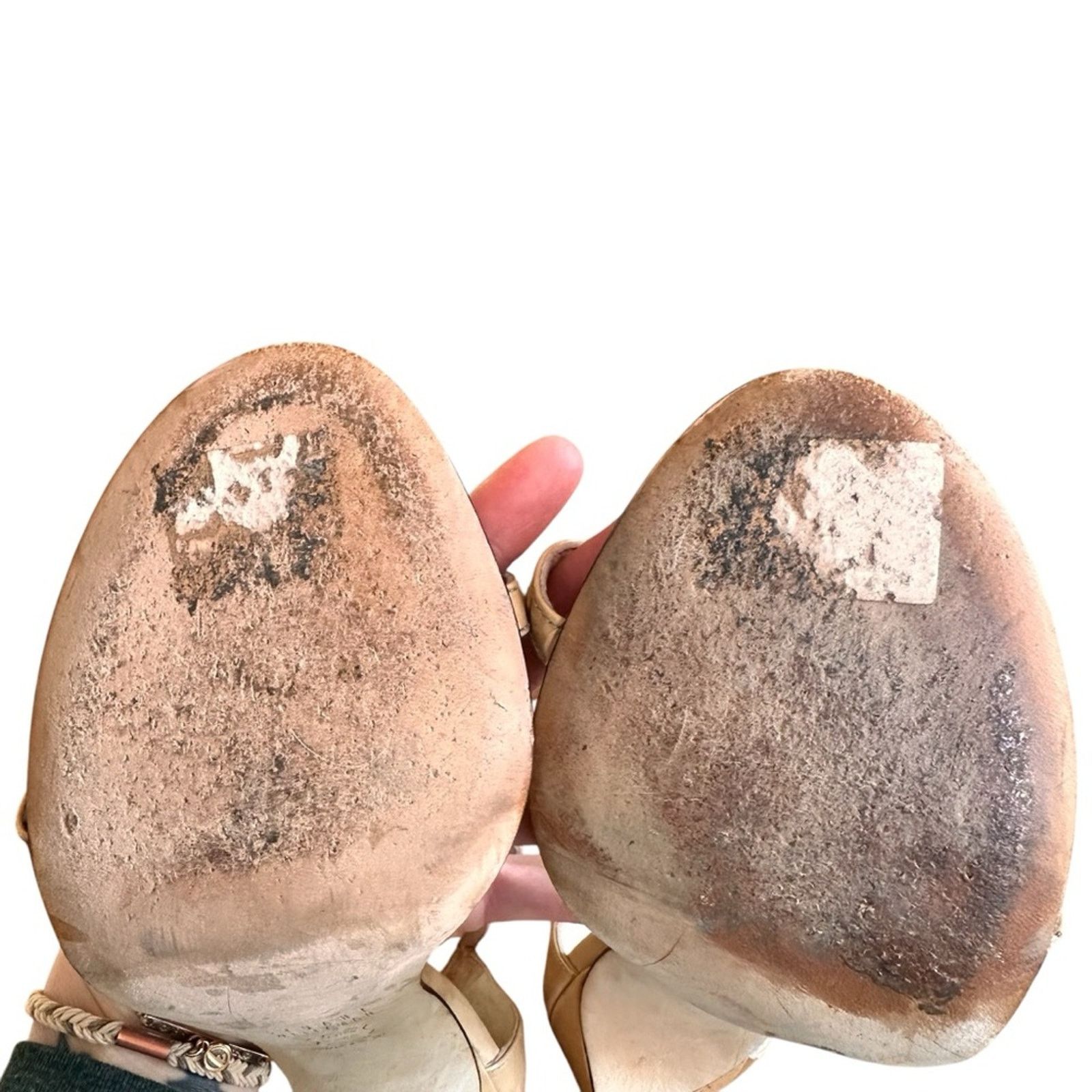 Stuart Weitzman Stuart Weitzman The Nudist II – Patent Beige – Size 9 – GUC Size US 9 / IT 39 - 15 Thumbnail