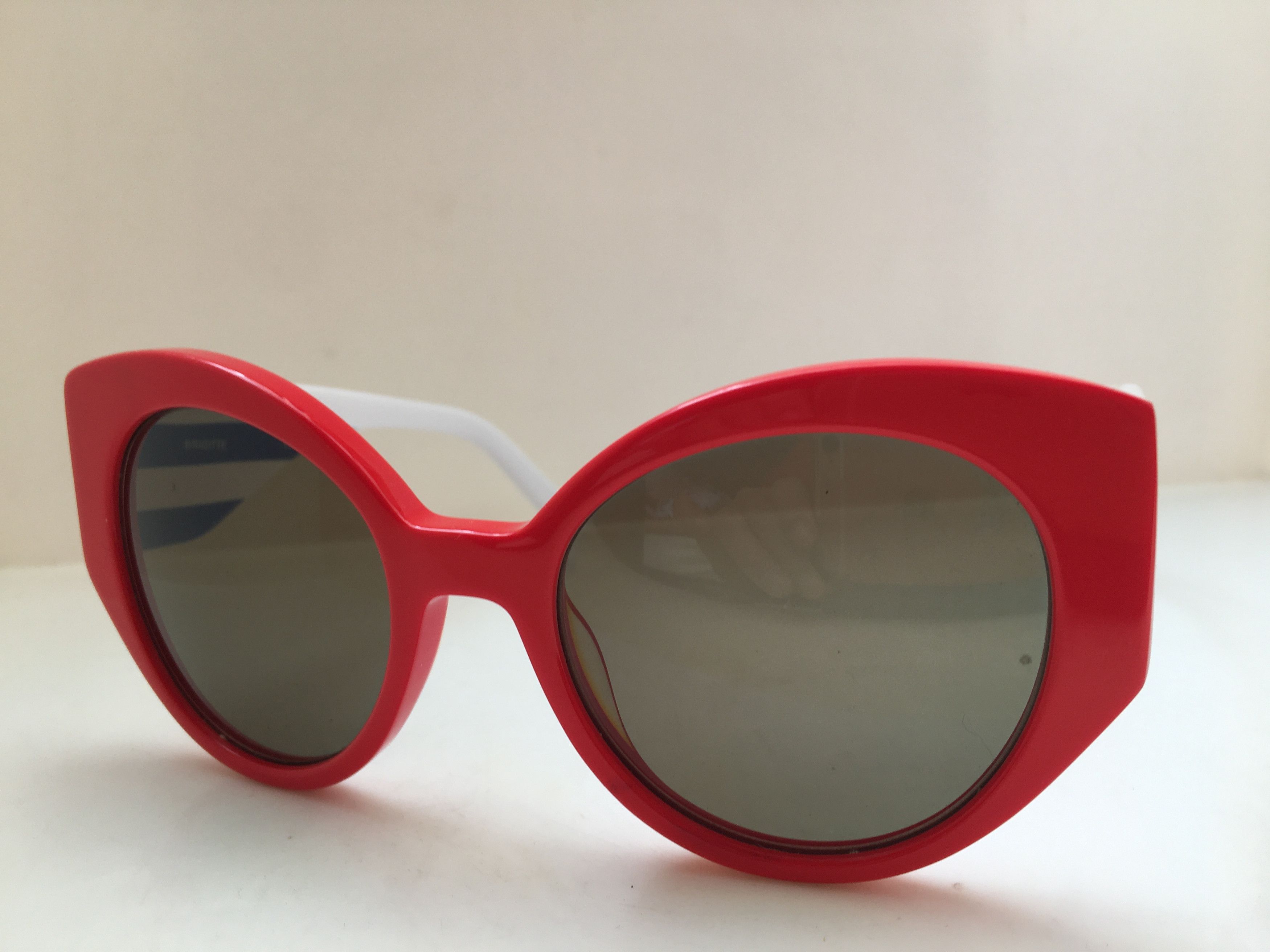 Other BRIGITTE Cateye RUNWAY SHOW Round Diva Girls Sunglasses Size ONE SIZE - 3 Thumbnail
