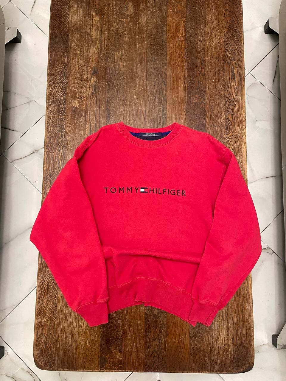 Tommy Hilfiger Tommy Hilfiger Rare Vintage 90s Sweatshirt Red Size US S / EU 44-46 / 1 - 1 Thumbnail