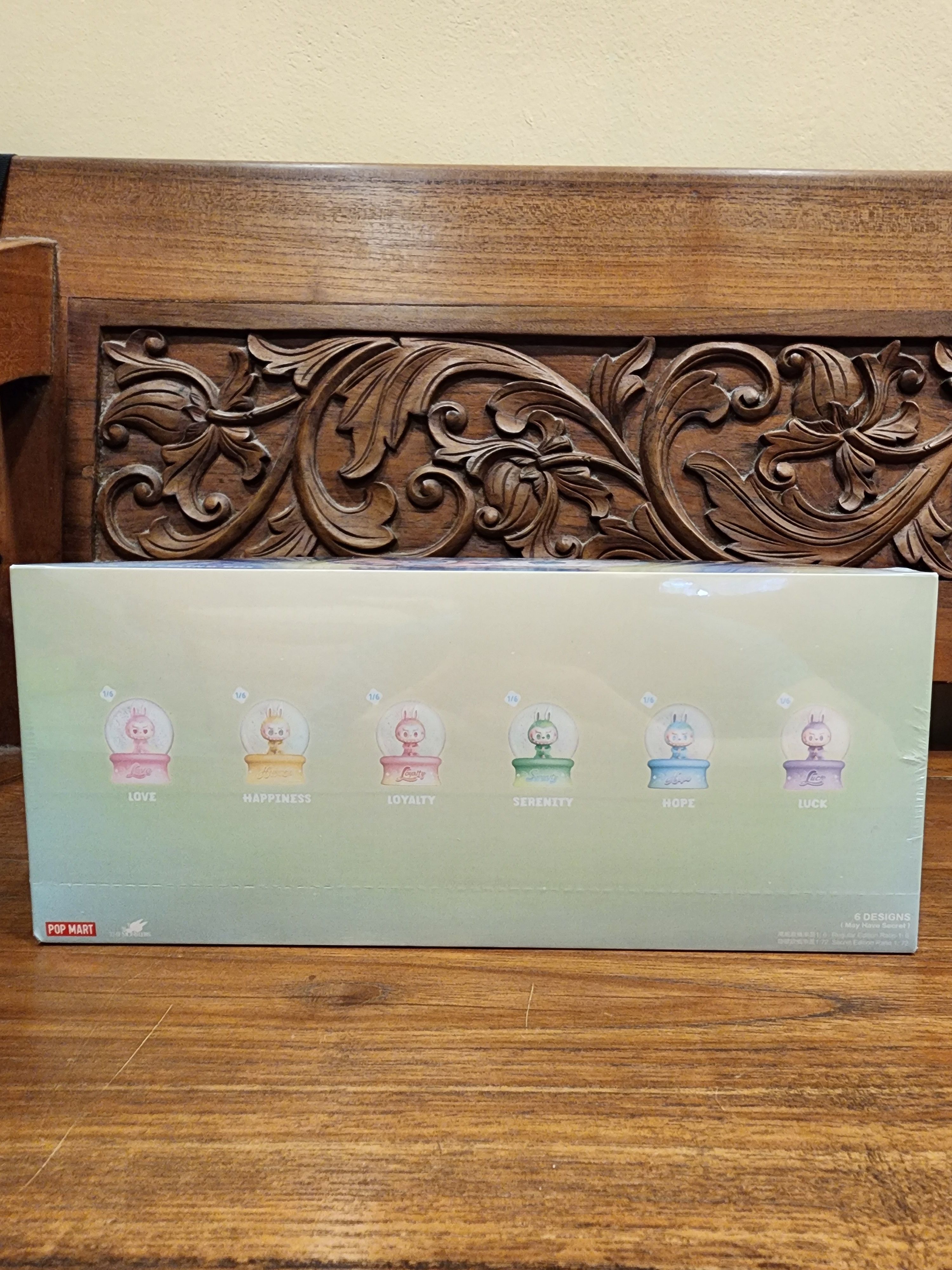 Labubu Big into Energy" Crystal Ball 6 Blind Boxes