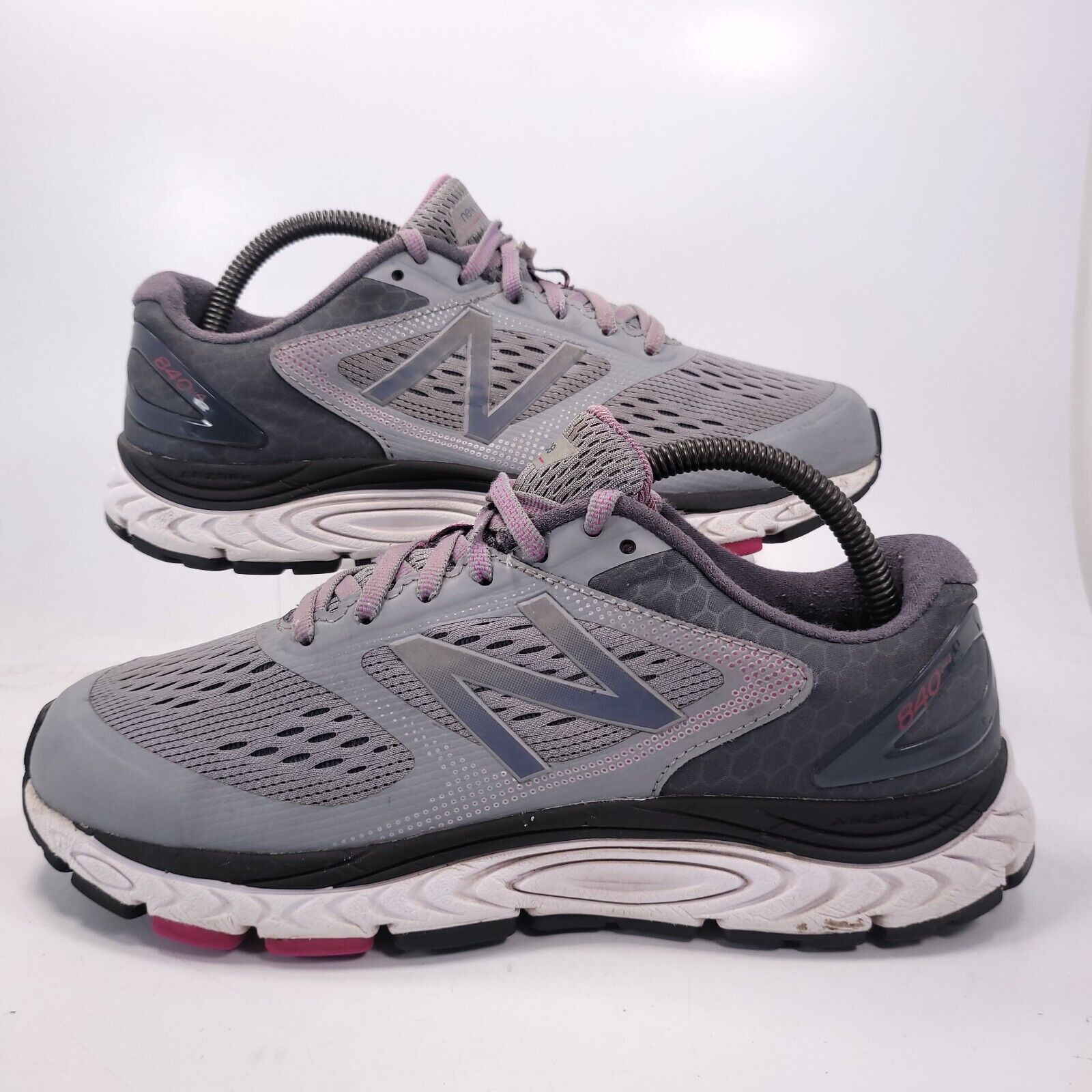New Balance New Balance 840 v4 Shoe Womens Size 9 W840GO4 Gray Purple Size US 9 / IT 39 - 5 Thumbnail