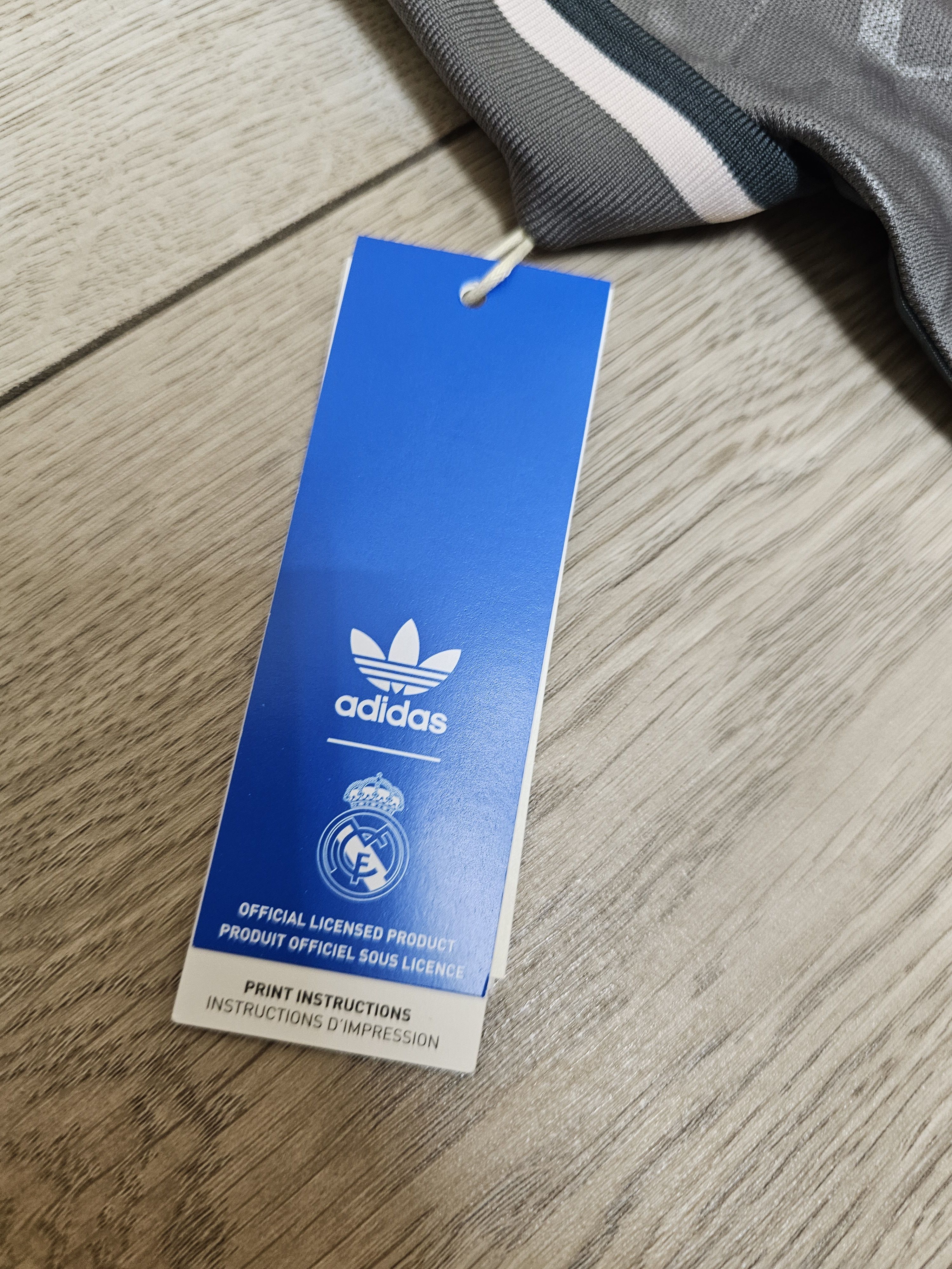 Adidas REAL MADRID 2024 2025 MBAPPE THIRD FOOTBALL SOCCER JERSEY Size US XL / EU 56 / 4 - 8 Thumbnail