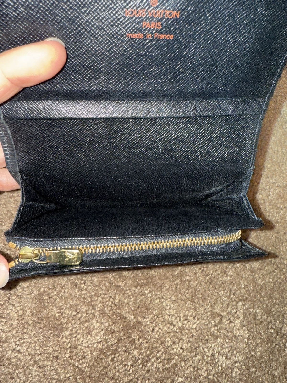 Louis Vuitton Louis Vuitton Epi Leather bifold wallet Size ONE SIZE - 5 Thumbnail