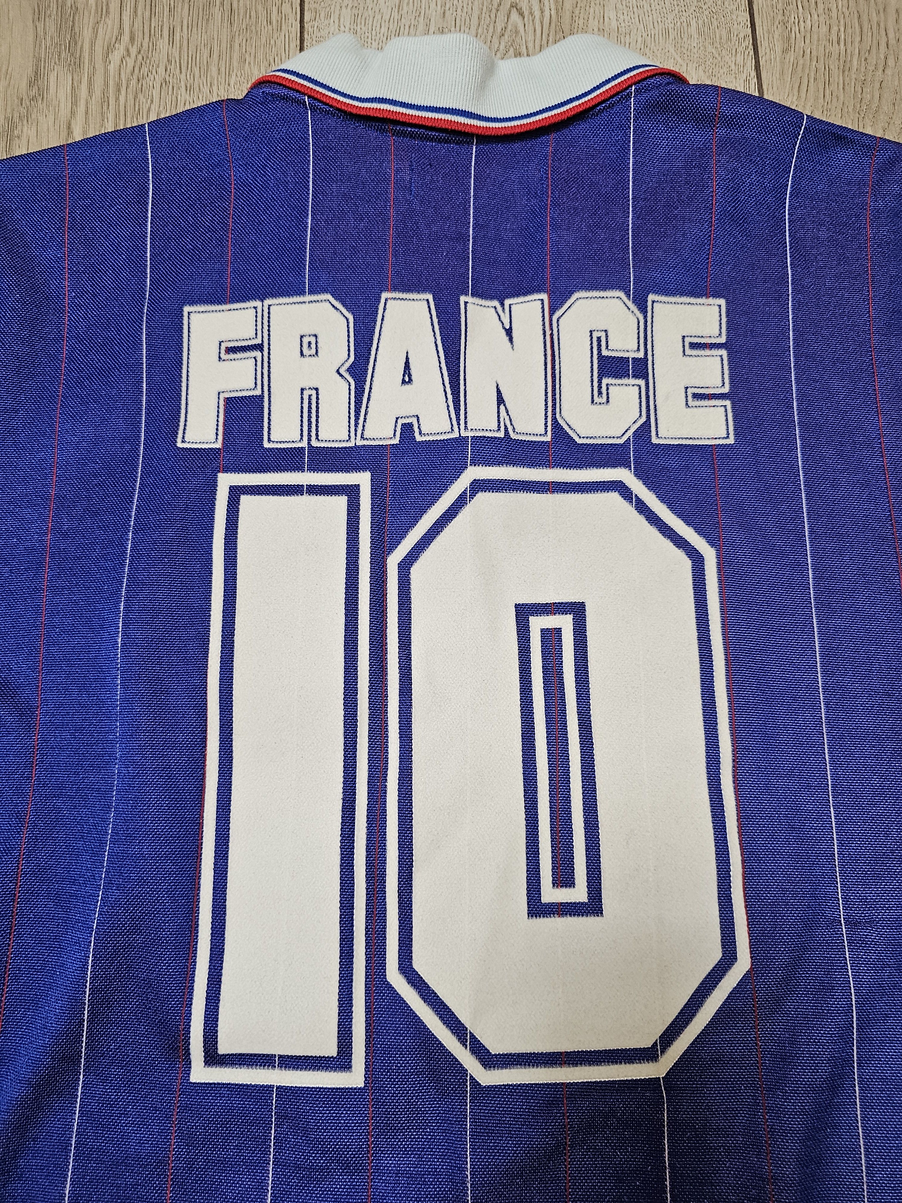 Adidas FRANCE 1982 HOME FOOTBALL SHIRT FRANCE SOCCER JERSEY Size US L / EU 52-54 / 3 - 6 Thumbnail
