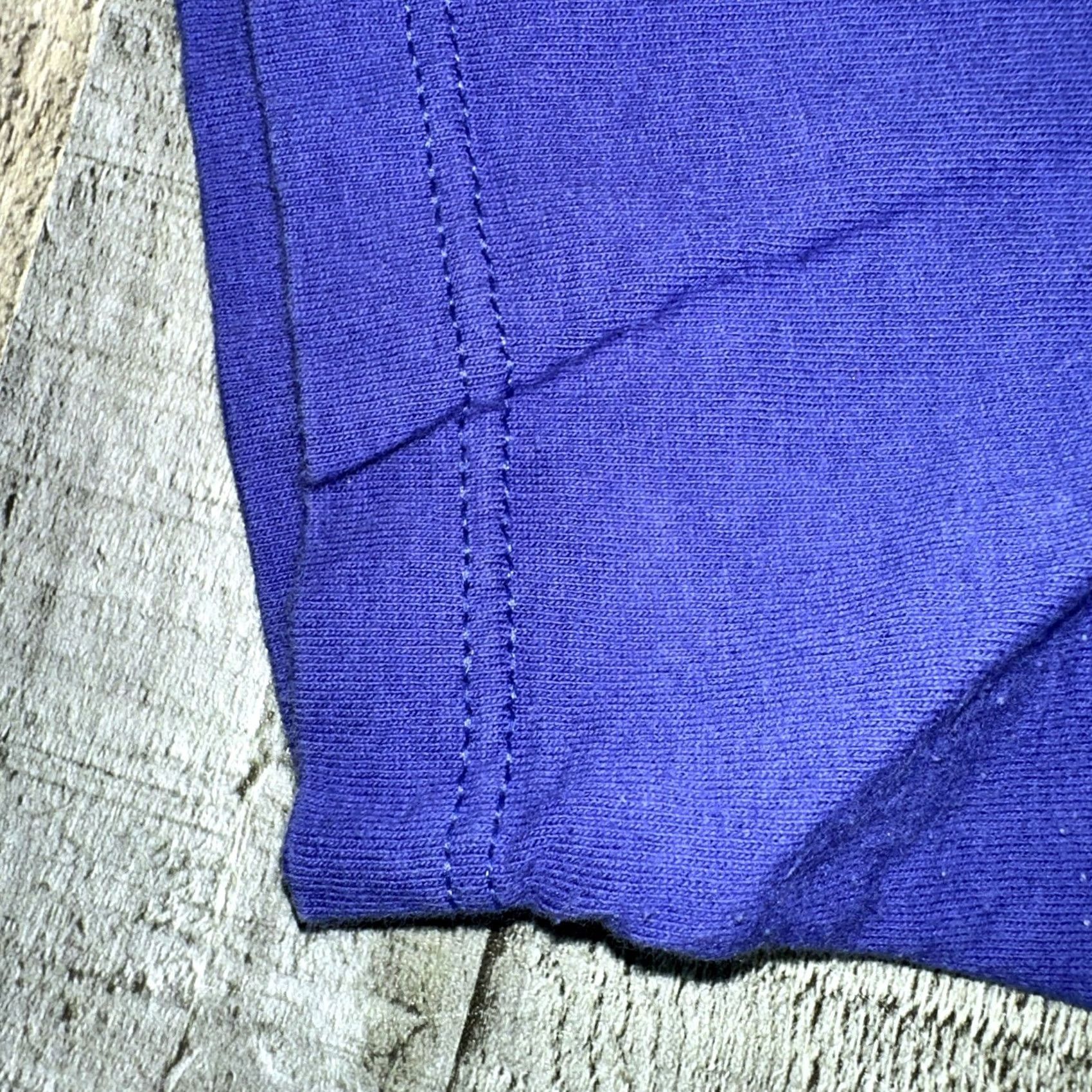 Vintage VINTAGE Blank Women T-Shirt USA Purple Medium MD WOMENS Shirts Shirt Purple USA 90s Size M / US 6-8 / IT 42-44 - 3 Thumbnail