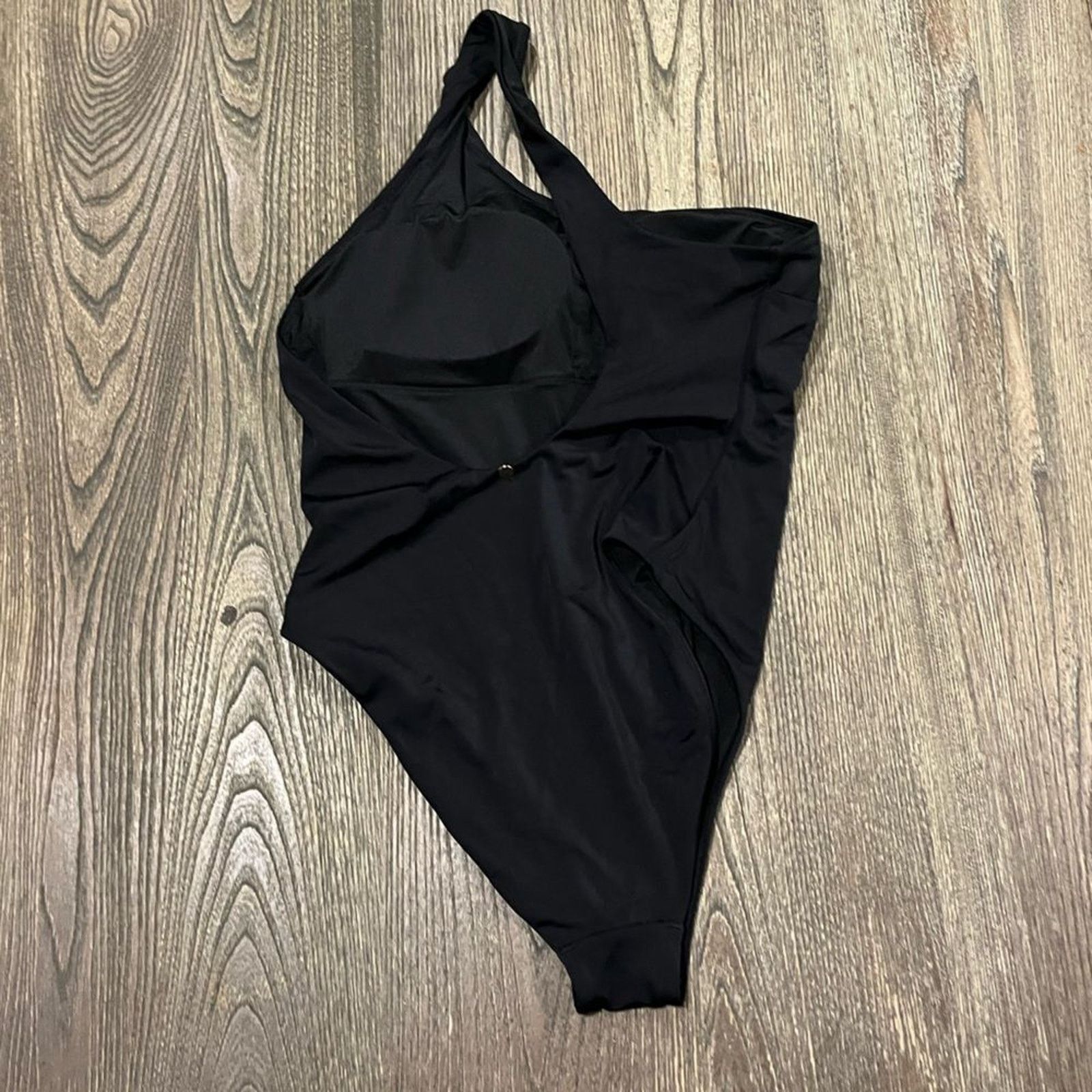 Victoria's Secret NWOT Victoria's Secret One-Piece Swimsuit Padded M Size ONE SIZE - 3 Thumbnail