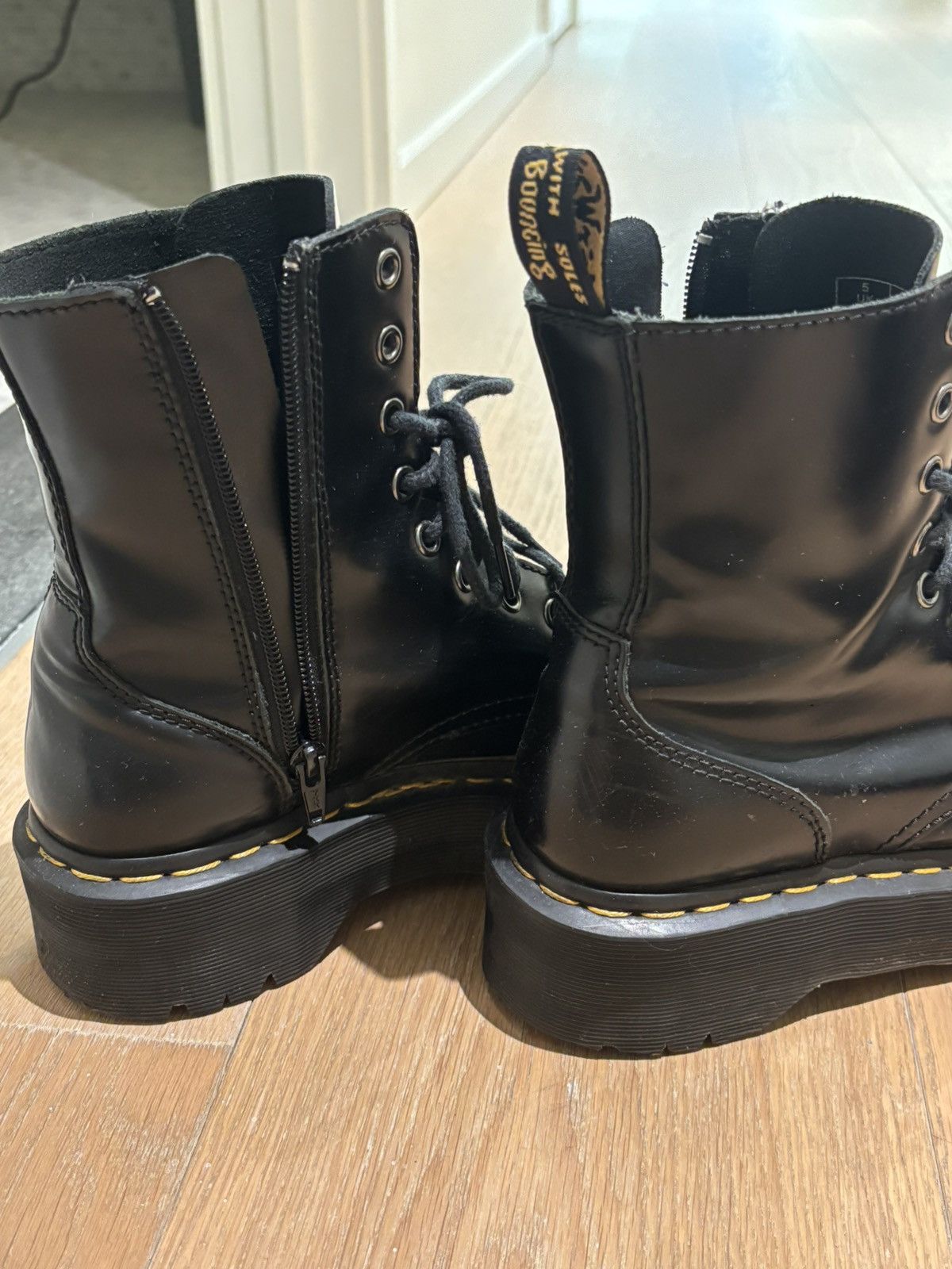 Dr. Martens Dr. Martens Jadon Womens Platform Boots Size US 8 / IT 38 - 2 Thumbnail