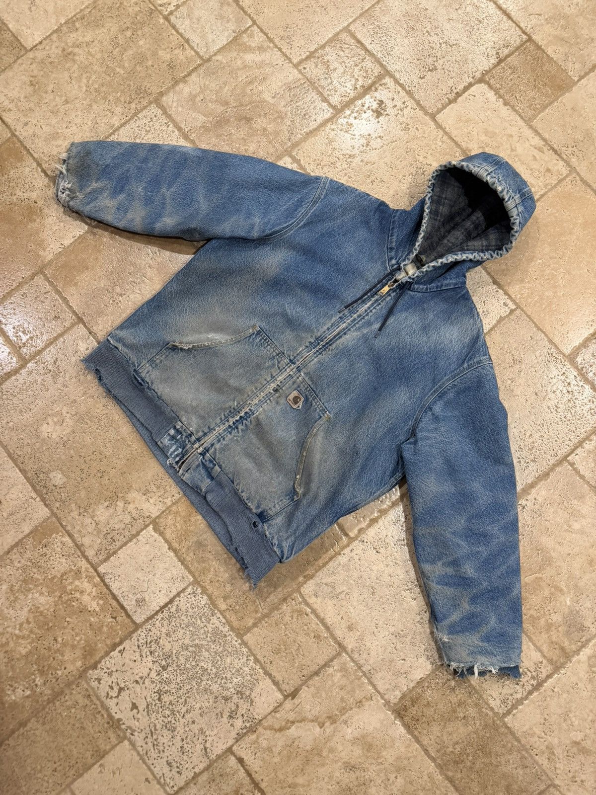 Carhartt Vintage Carhartt Denim Blanket Lined Thrashed Hooded Jacket Size US XL / EU 56 / 4 - 5 Thumbnail
