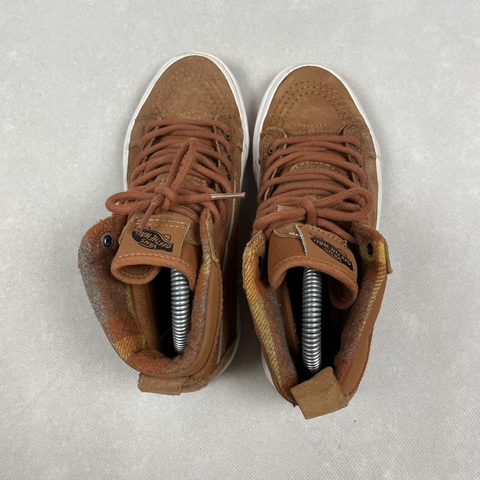 Vans Vans Sk8-Hi MTE Unisex Brown Lace-Up Skate Shoes M5.5/W7 Size US 5.5 / EU 38 - 2 Thumbnail