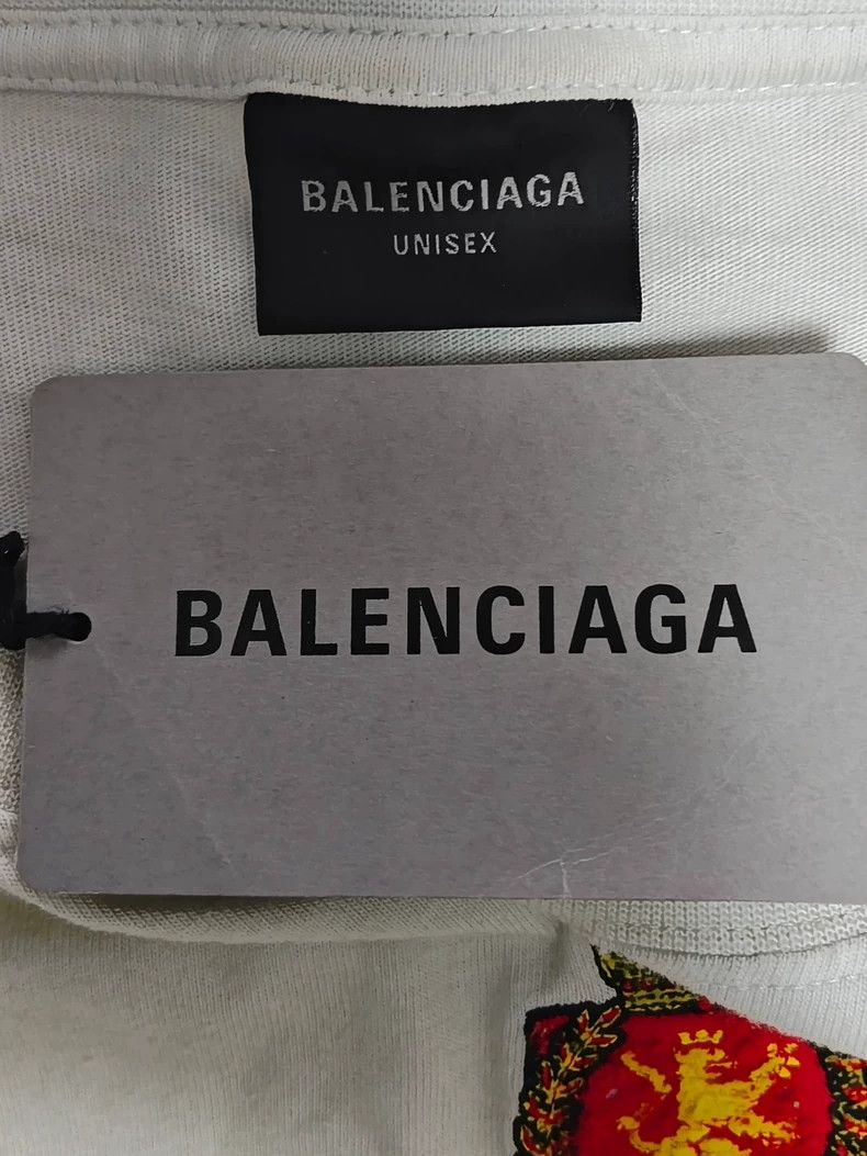 Balenciaga Balenciaga 23 SS Mud Dye Manchester United Destroy Short Sl Size US L / EU 52-54 / 3 - 5 Thumbnail