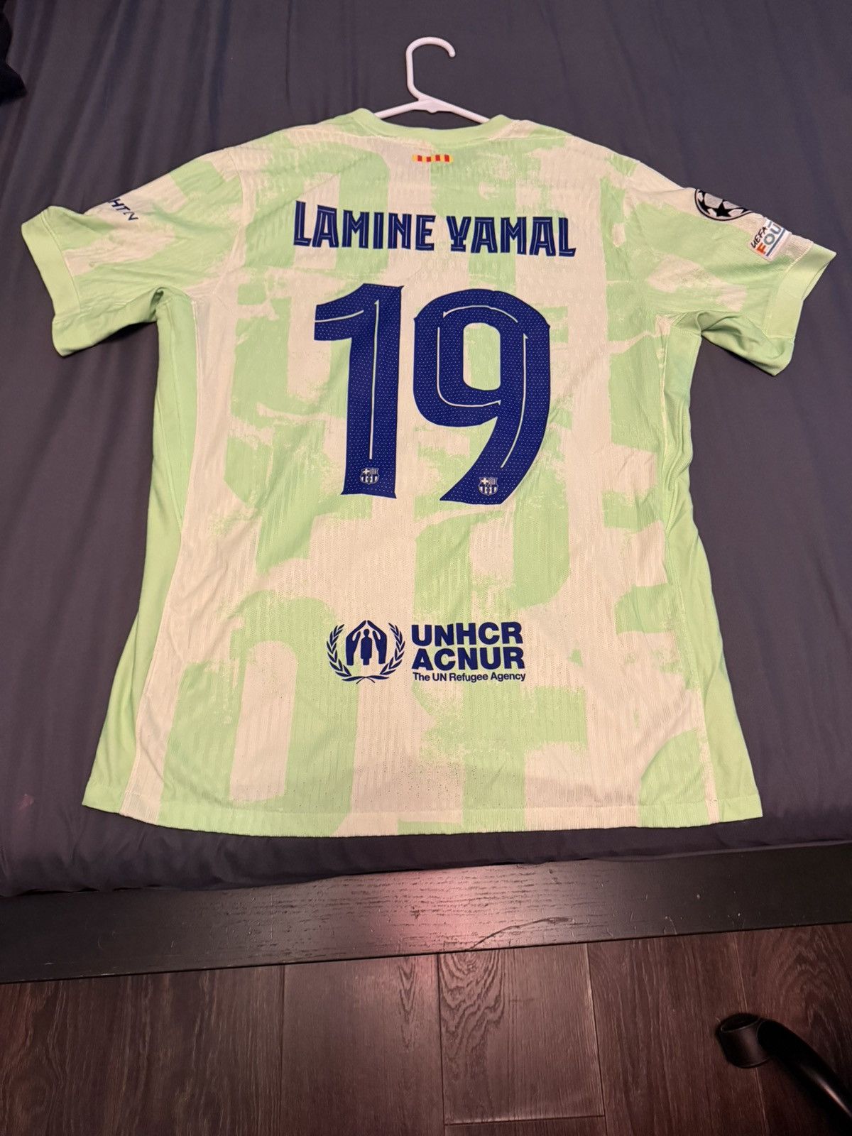 Other FC Barcelona the lamine yamal 3rd kit 24/25 Size US L / EU 52-54 / 3 - 2 Thumbnail