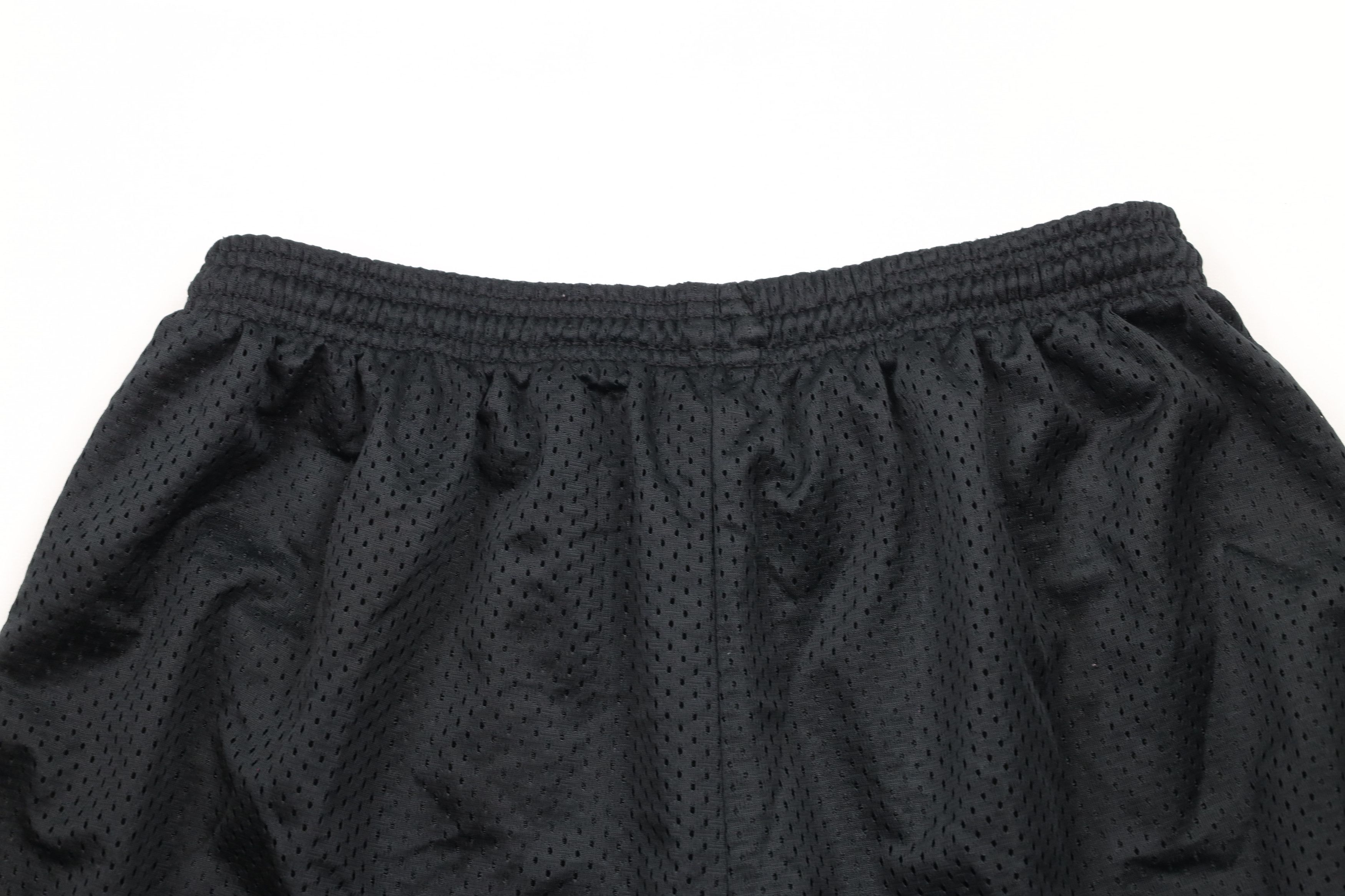 Vintage Vintage 90s Streetwear Blank Above Knee Mesh Shorts Black Size US 34 / EU 50 - 9 Thumbnail