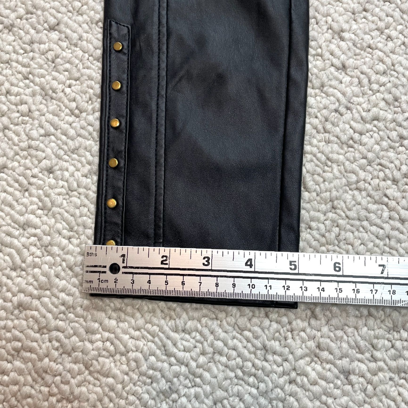 Vintage T Tahari Pants Womens XS Black Faux Leather Straight Elastic Waist 24x27.5 Size 26" / US 2 / IT 38 - 3 Thumbnail