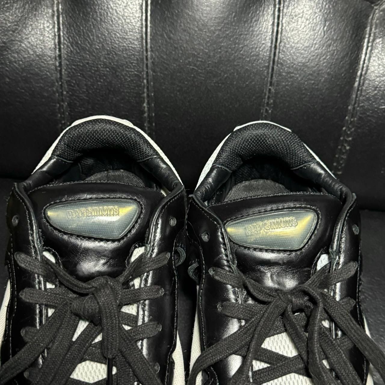 Adidas × Raf Simons Adidas Raf Simons Ozweego Replicant white black Size US 5.5 / EU 38 - 8 Thumbnail