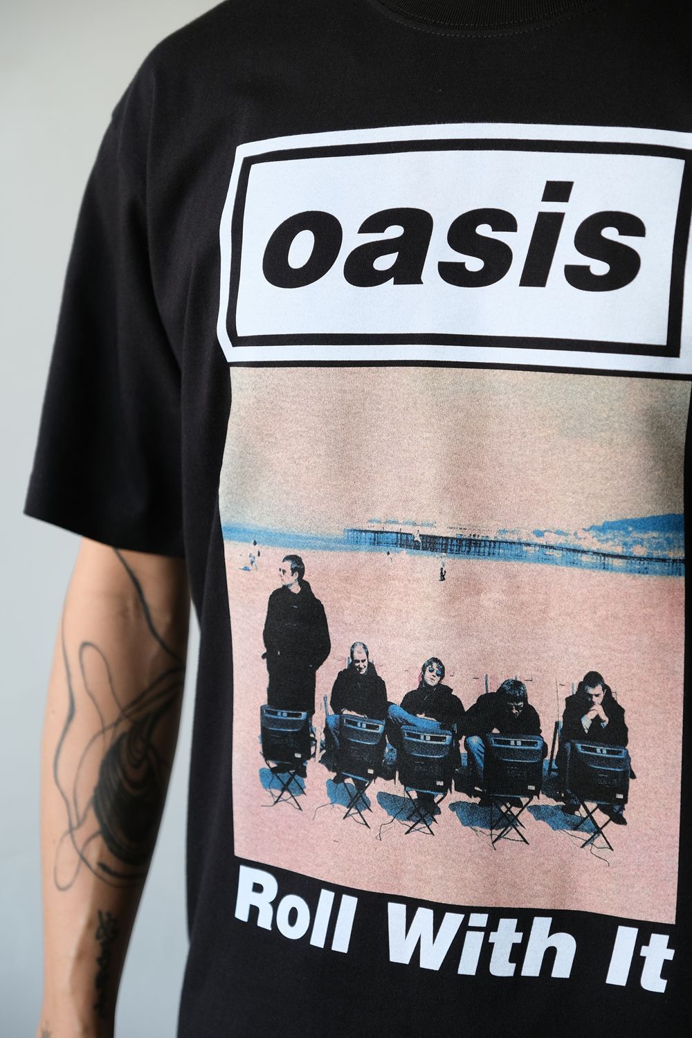 ADAM ET ROPE Oasis ADAM ET ROPE' 30th Anniversary Tee Roll With It Size US L / EU 52-54 / 3 - 2 Thumbnail