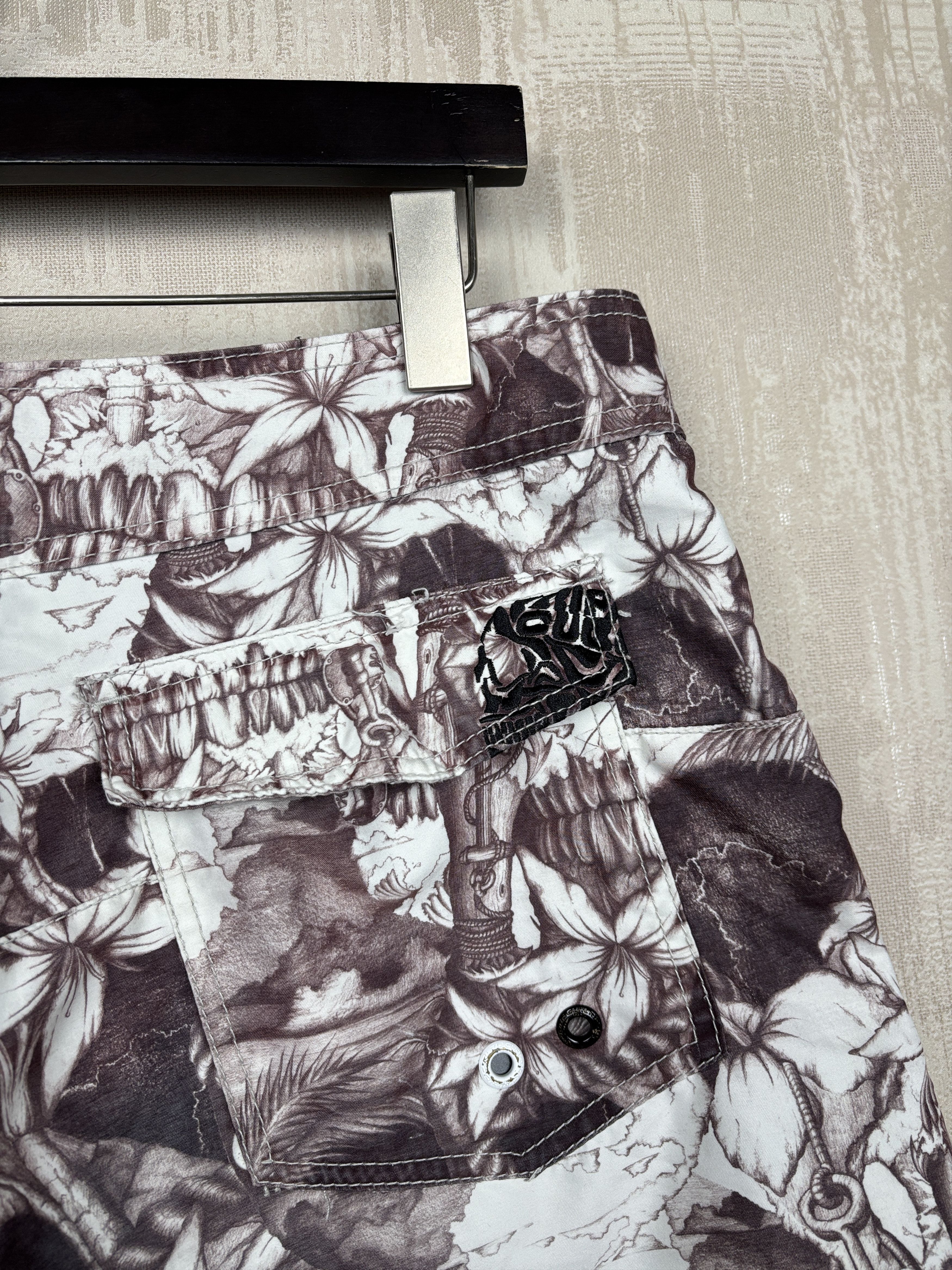 Rip Curl Vintage Rip Curl Skull Pattern Board Shorts Swim Surf Size US 36 / EU 52 - 10 Thumbnail