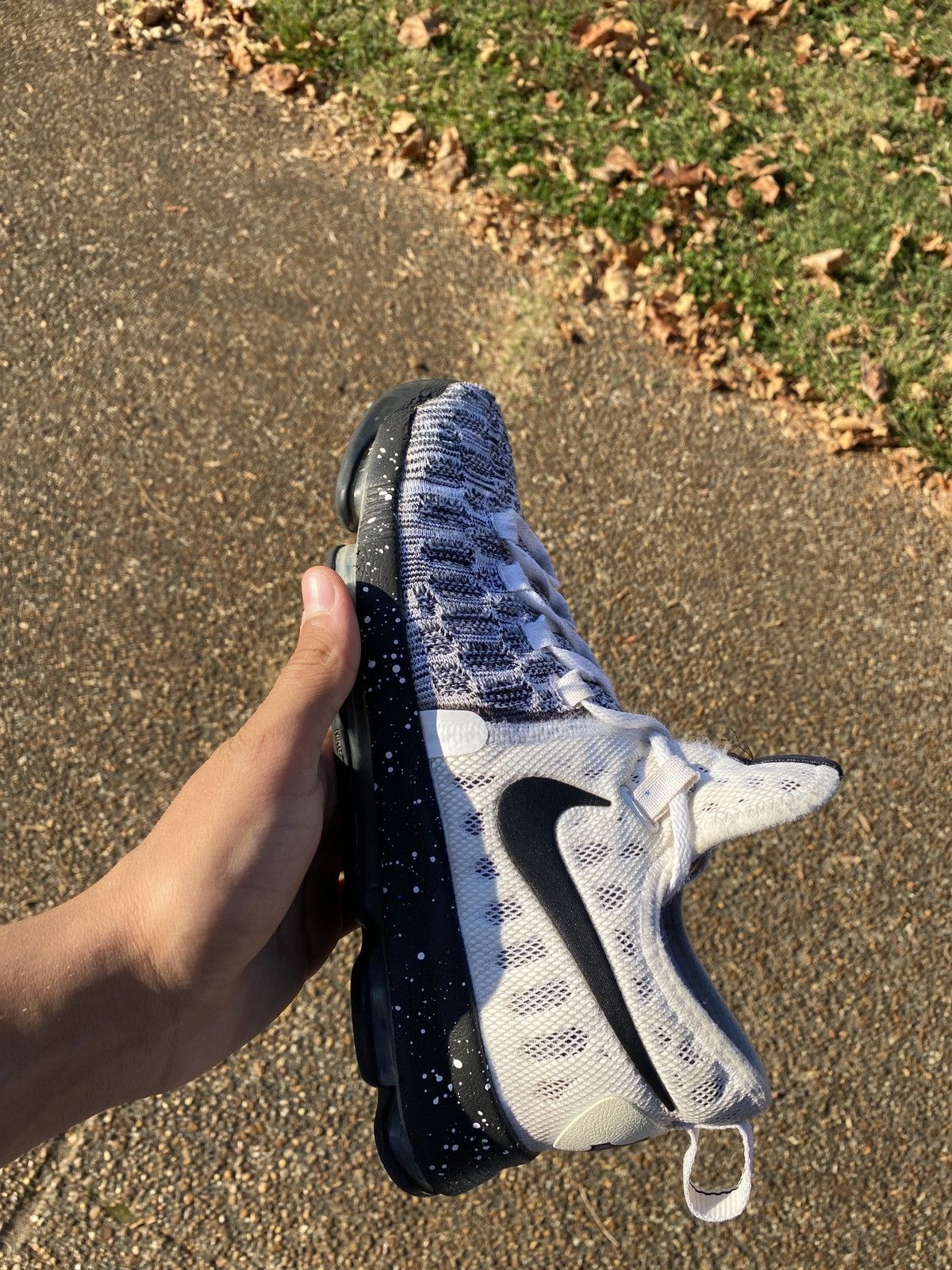 Nike KD 9 ‘Oreo’ Size 8 Size US 8 / EU 41 - 5 Thumbnail