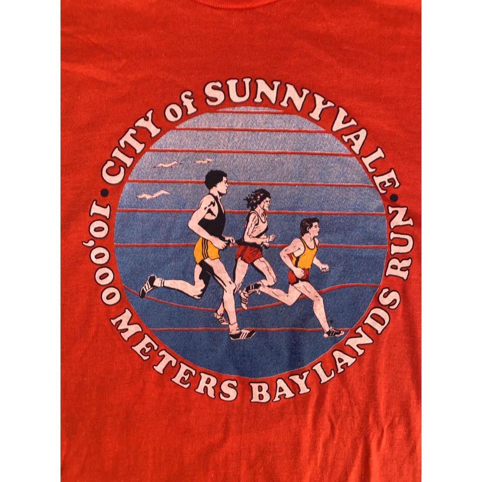 Hanes VINTAGE 1980s Hanes T-Shirt Men Large Short Sleeve Red 10k Meters Bayland Run Sunnyvale USA Size US L / EU 52-54 / 3 - 3 Thumbnail