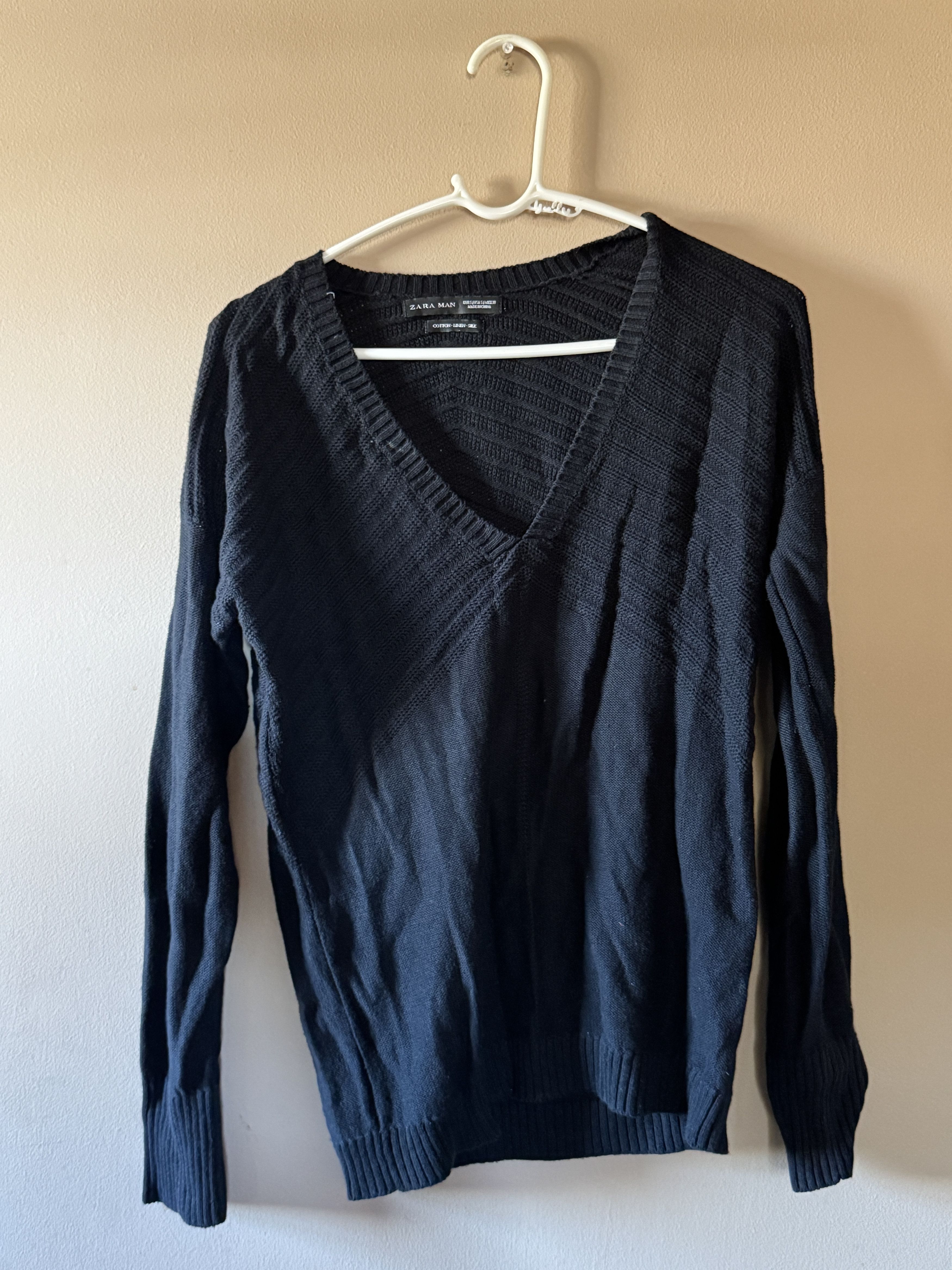 Zara Deep V Neck silk linen cotton sweater Size US S / EU 44-46 / 1 - 1 Thumbnail